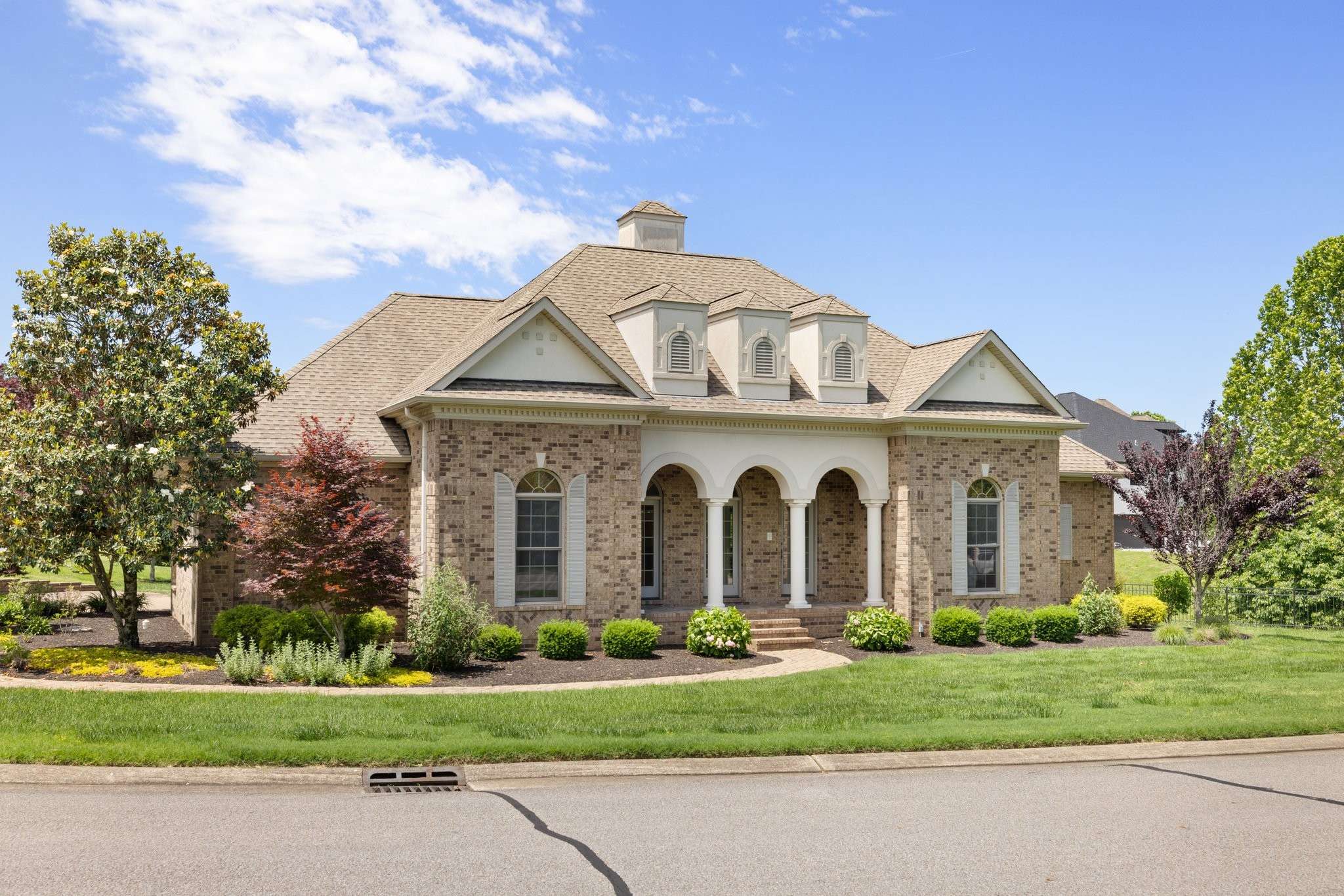 Dickson, TN 37055,513 Country Club Dr