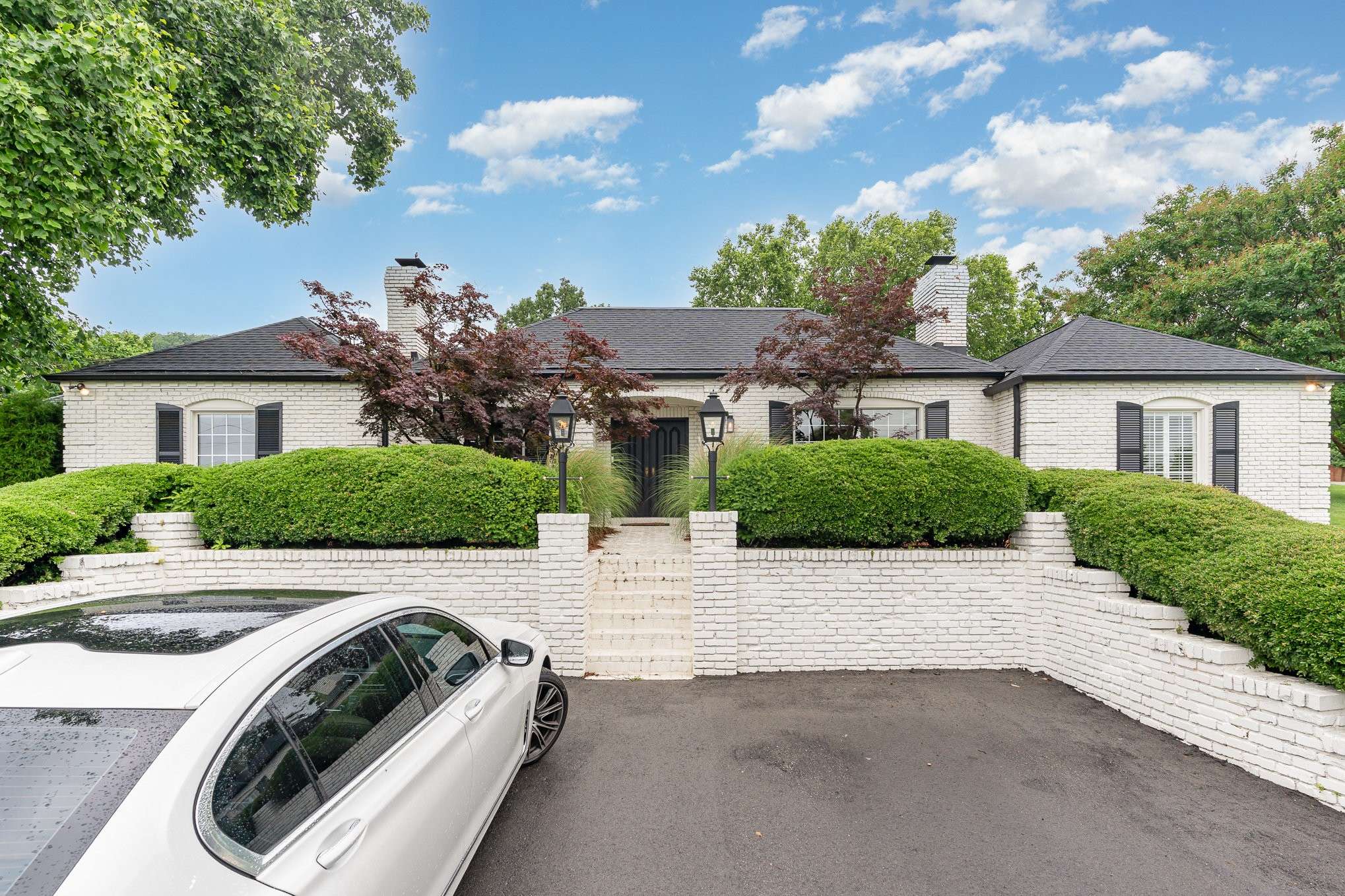 Brentwood, TN 37027,828 Old Hickory Blvd