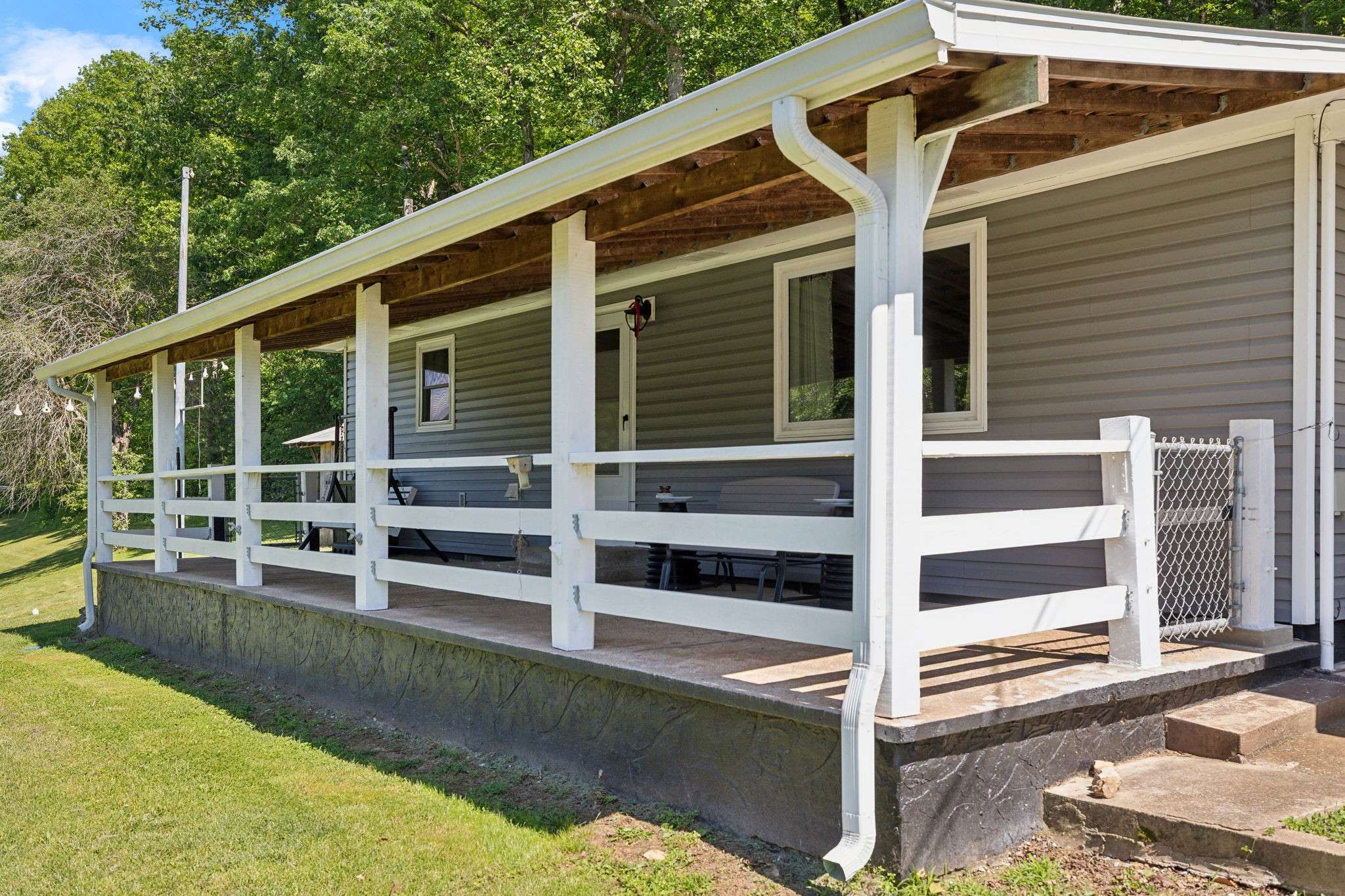 Hohenwald, TN 38462,1540 Centerville Hwy