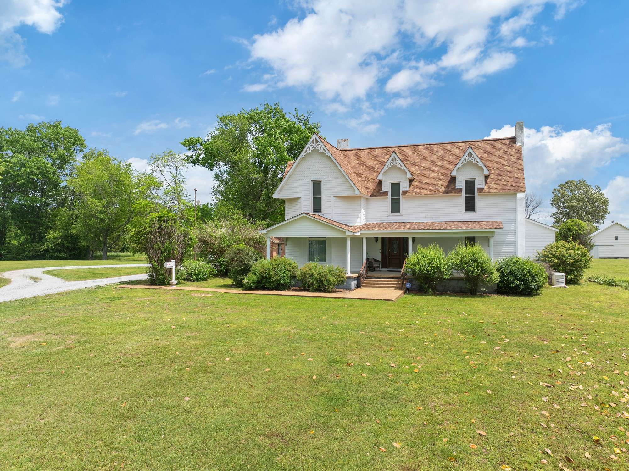 Mc Kenzie, TN 38201,1565 Eli Brown Rd