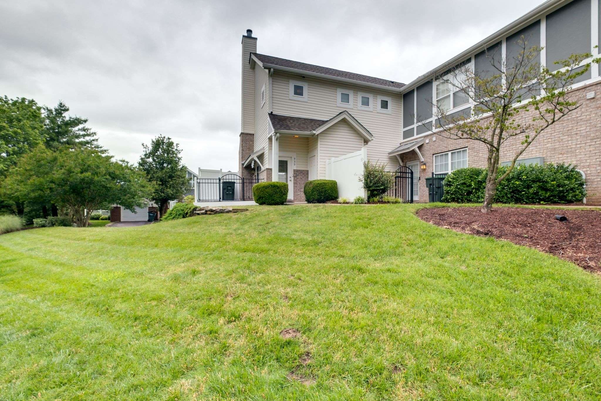 Nashville, TN 37214,939 Bracken Trl