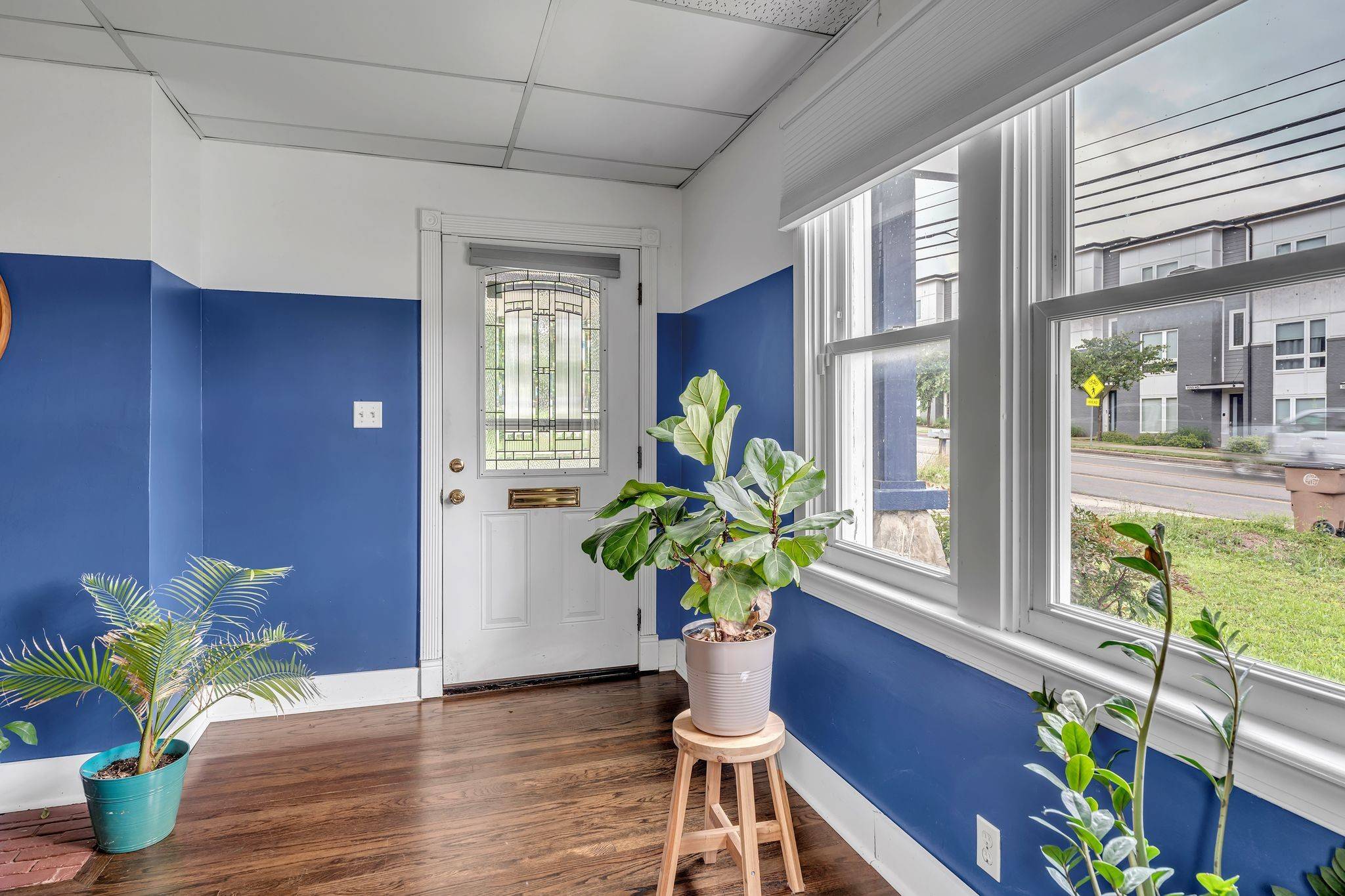 Nashville, TN 37216,1049 E Trinity Ln