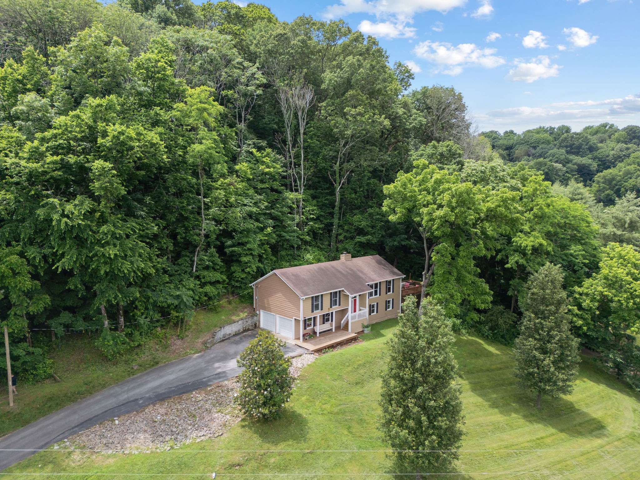 Franklin, TN 37069,1116 Hunting Creek Rd