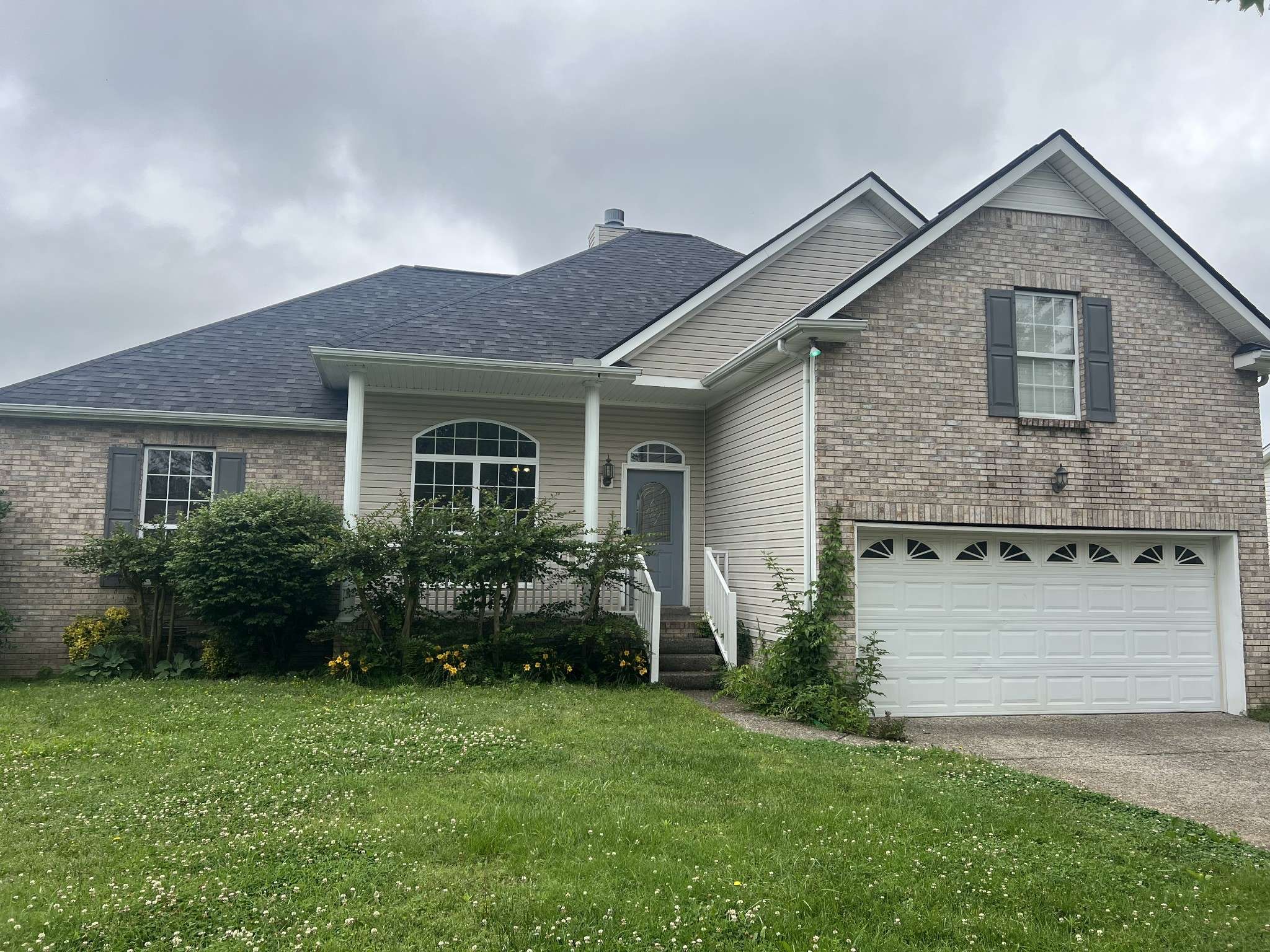 White House, TN 37188,205 Holly Ln