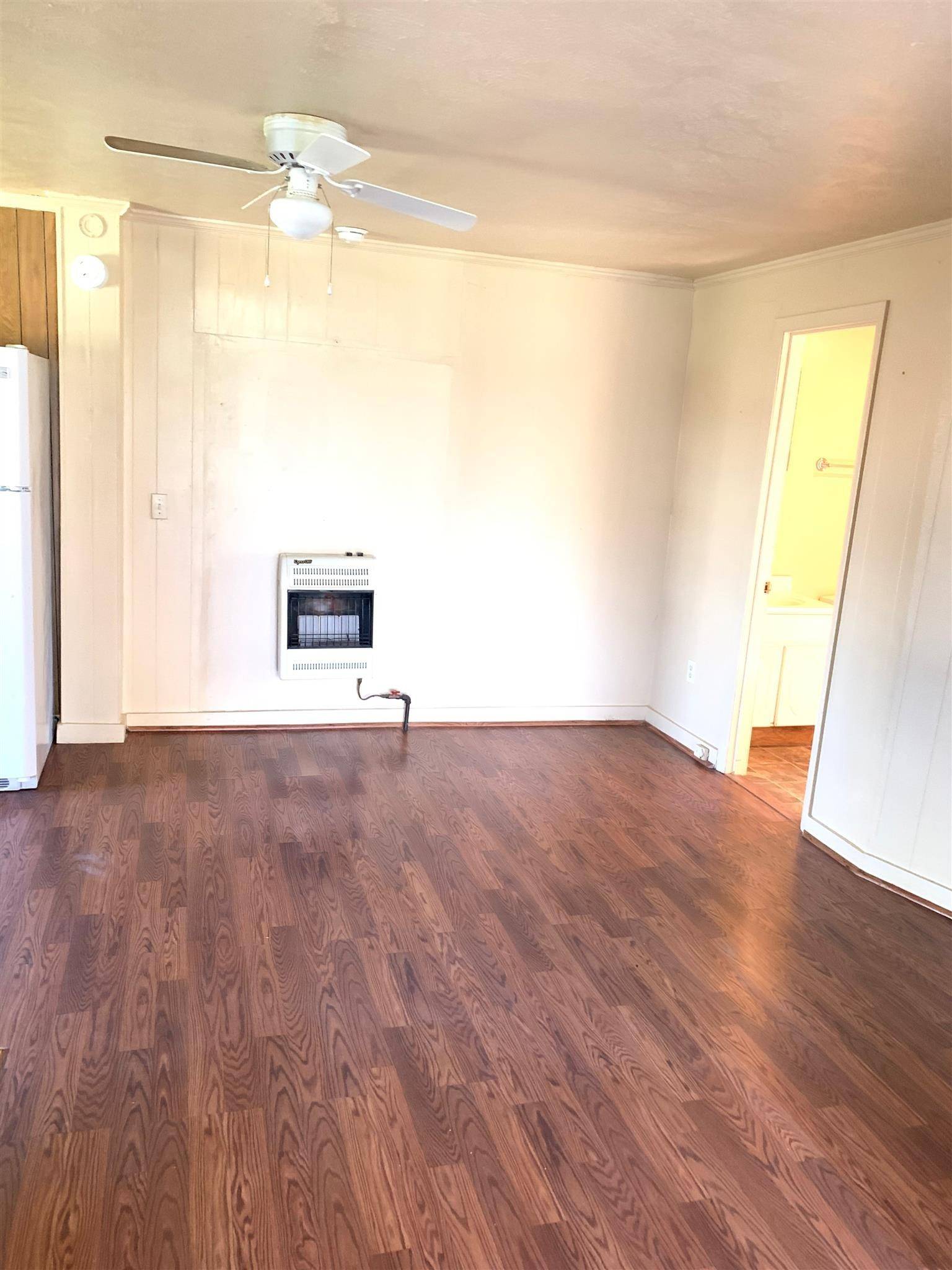 Clarksville, TN 37040,1117 Hyman St #B