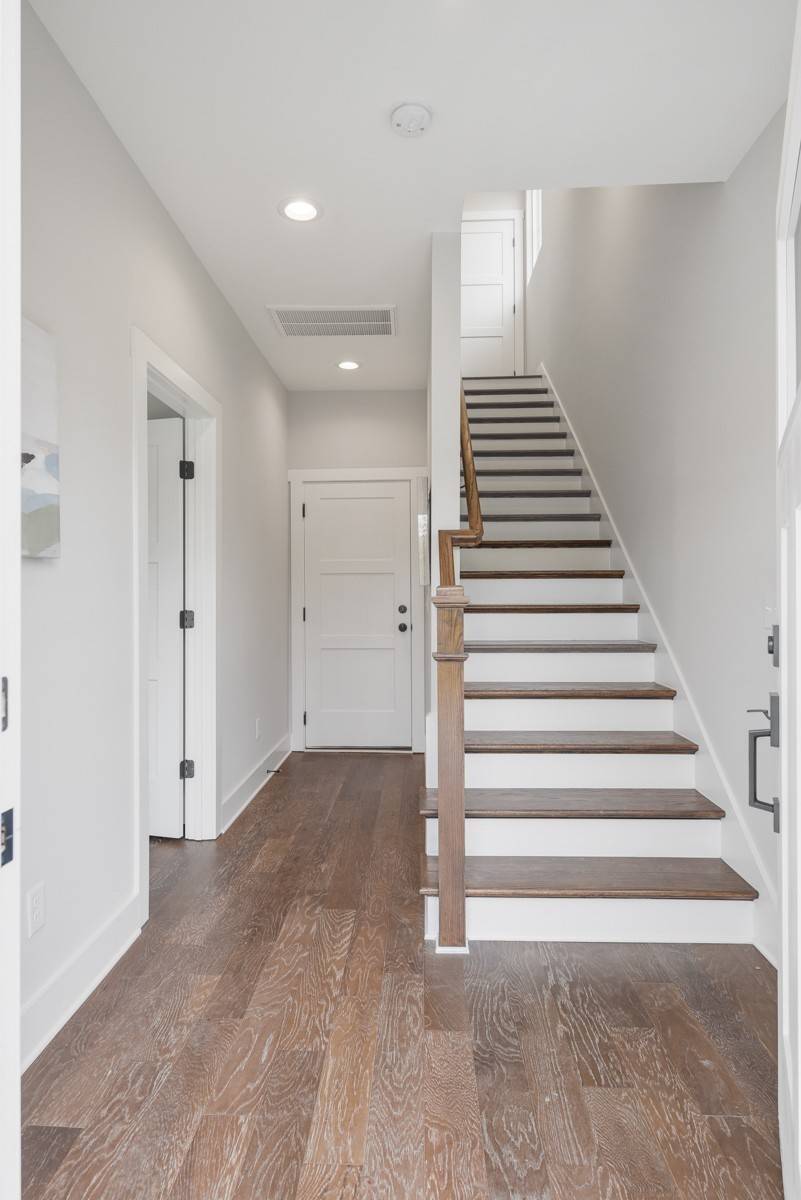 Nashville, TN 37209,312 Becanni Ln