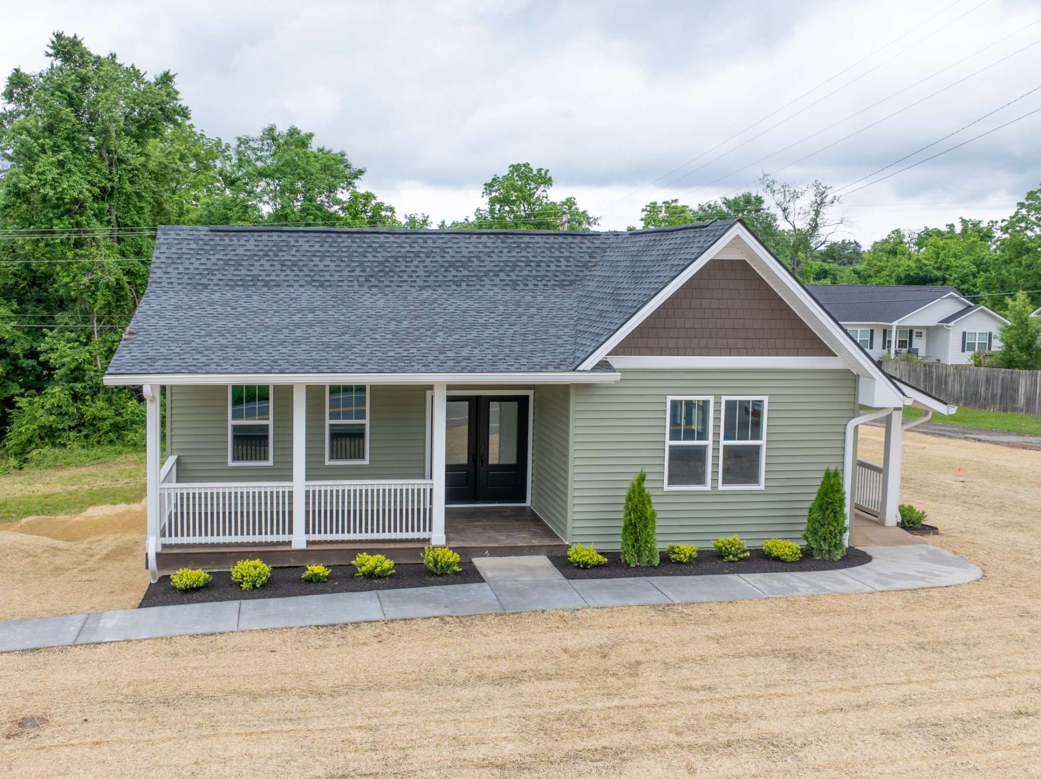 Dickson, TN 37055,312 N Main St