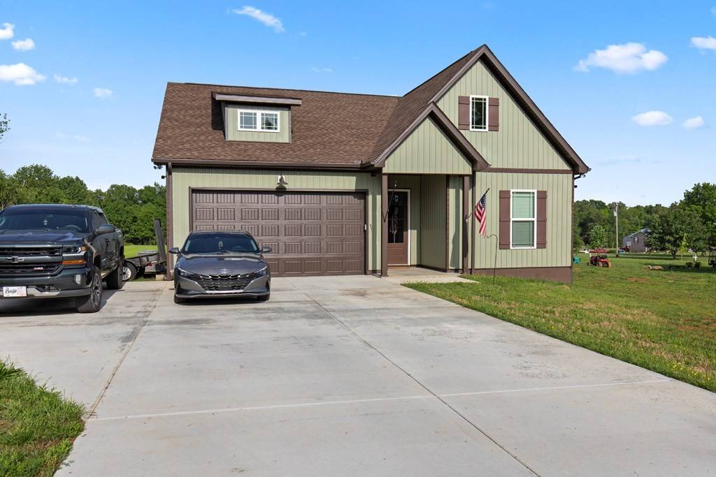 Mcminnville, TN 37110,366 Bill Fuson Rd