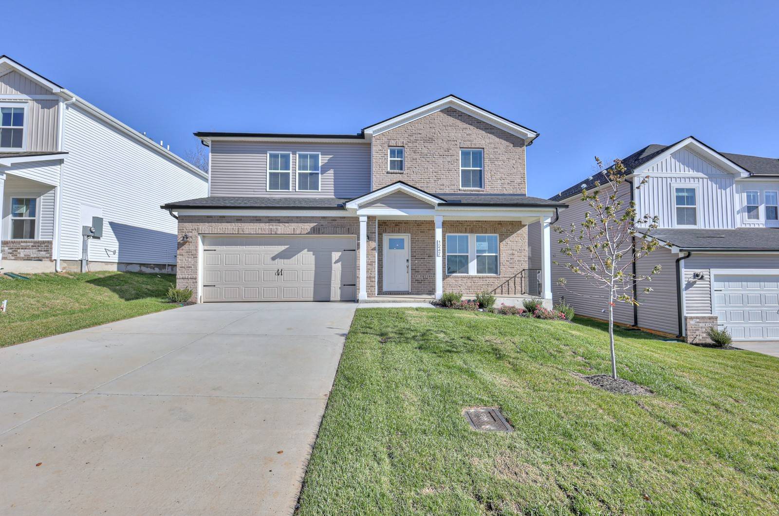 Clarksville, TN 37043,1247 Bluffton Cir