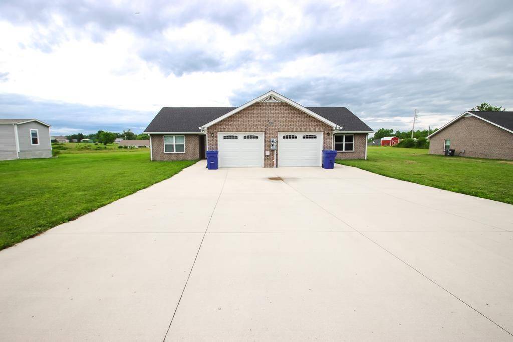 Cookeville, TN 38501,3811 McBroom Chapel Rd