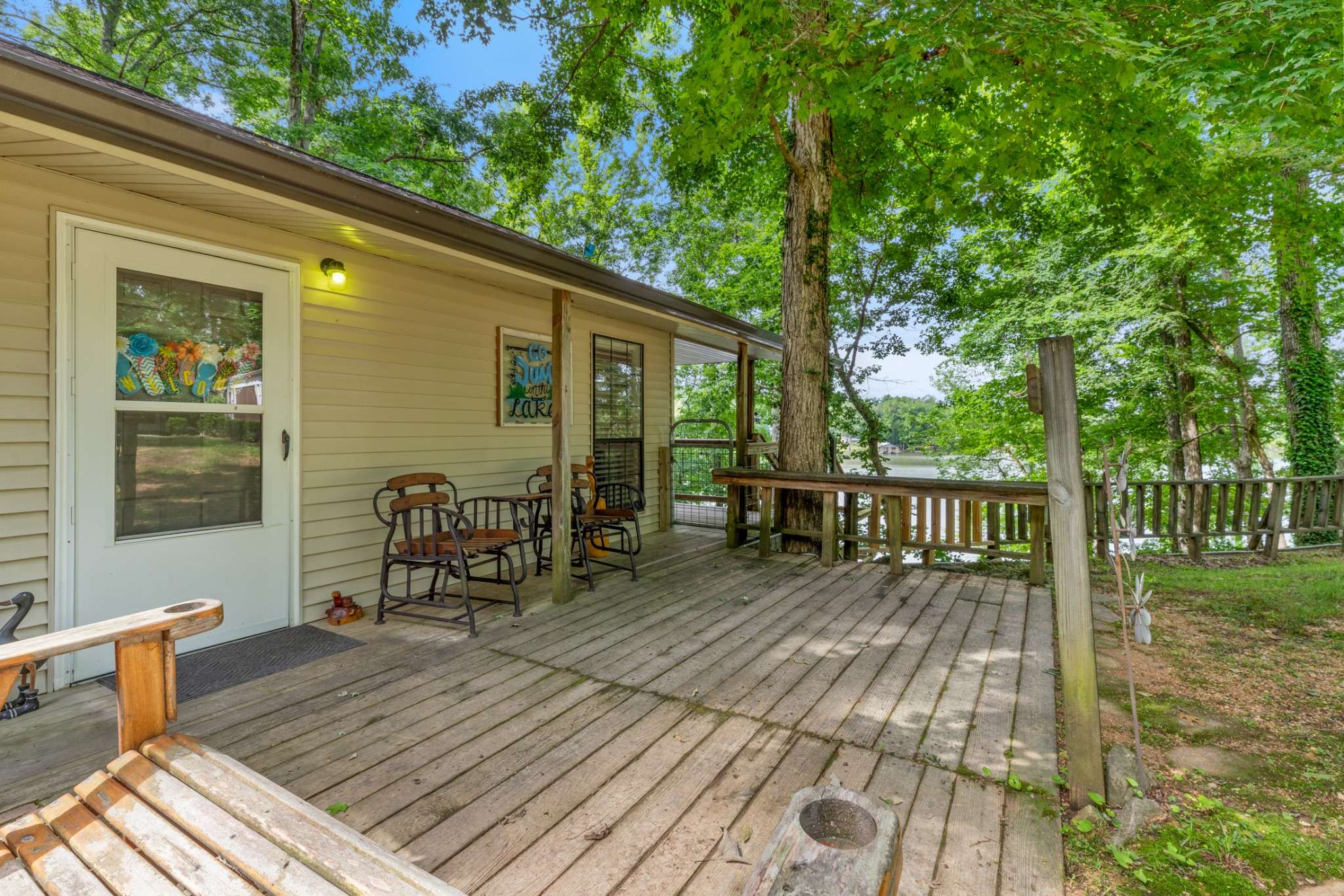 Linden, TN 37096,4053 Deer Creek Rd