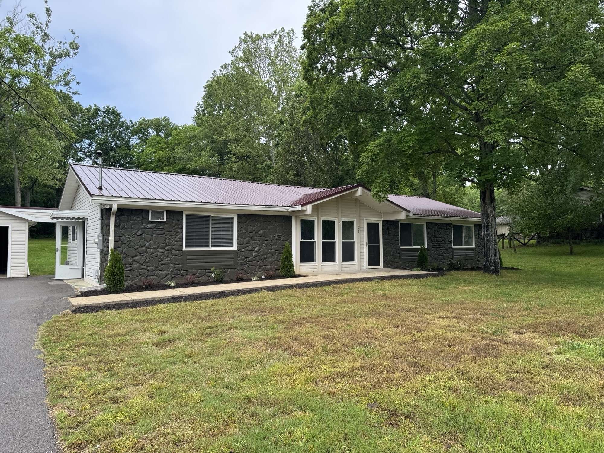 Lebanon, TN 37087,2306 Raspberry Ln