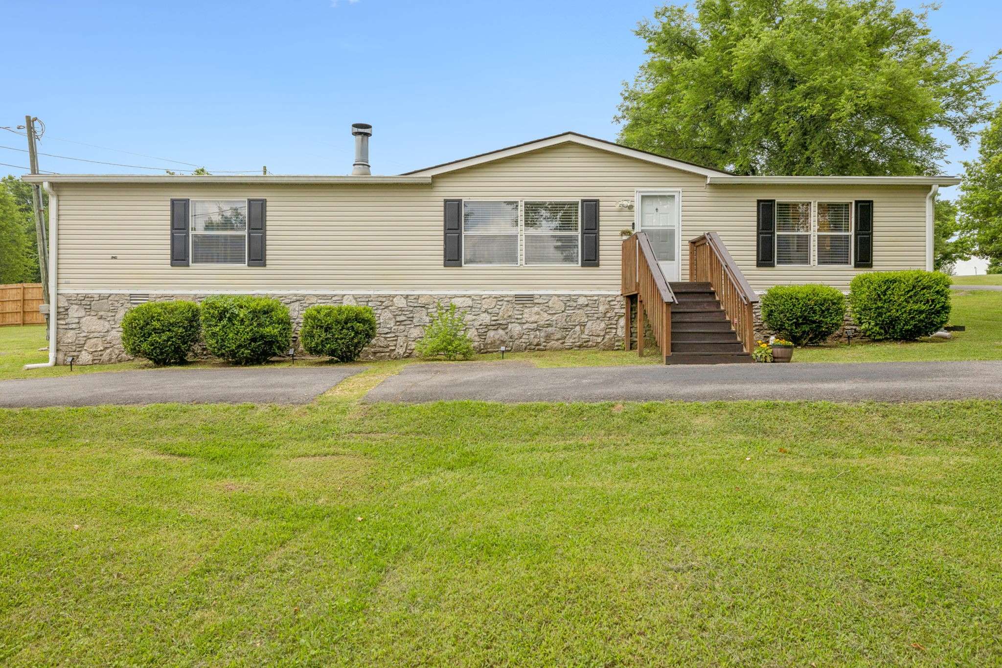Columbia, TN 38401,2854 Greens Mill Rd