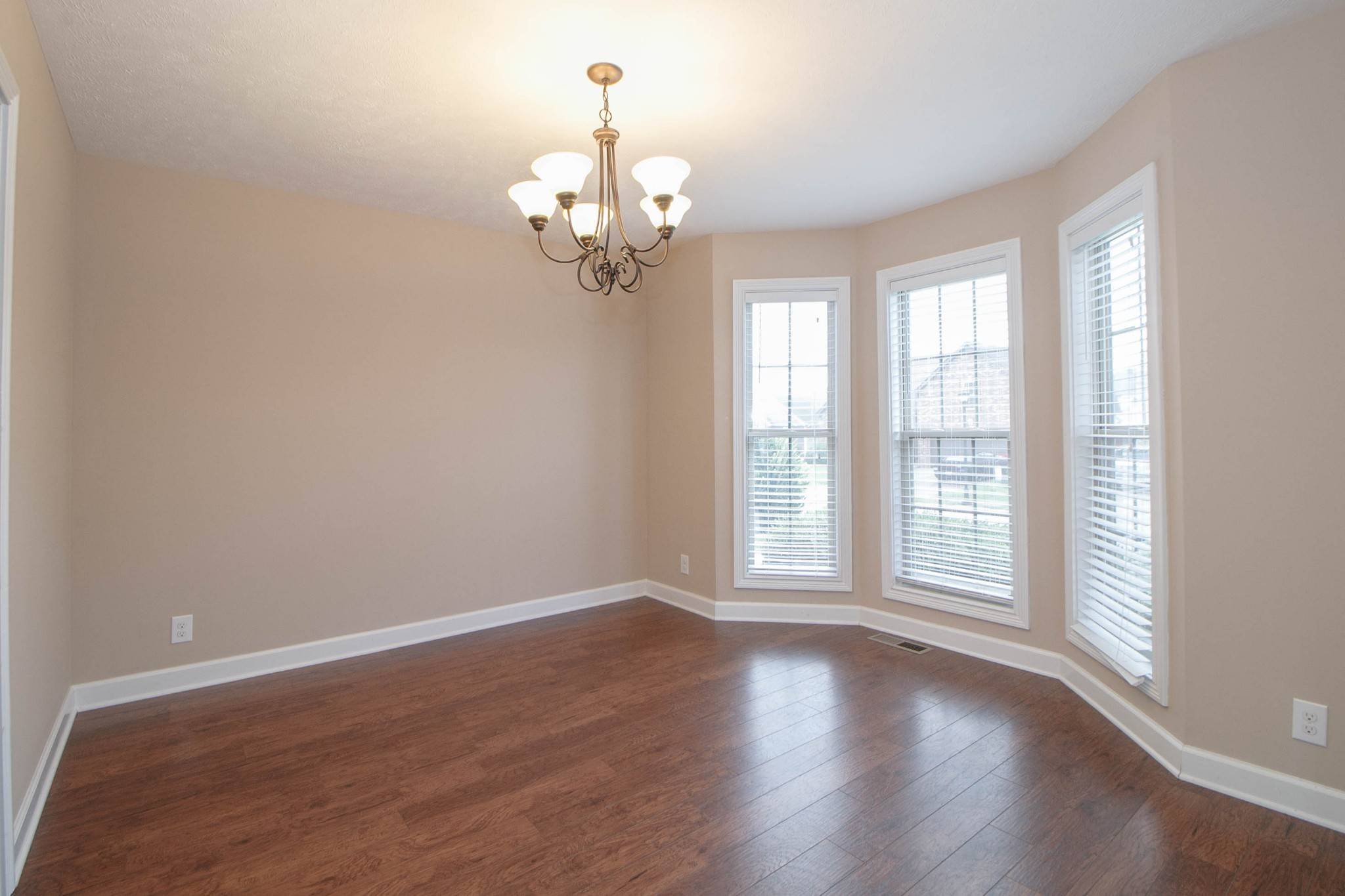 Clarksville, TN 37042,1353 Chinook Circle