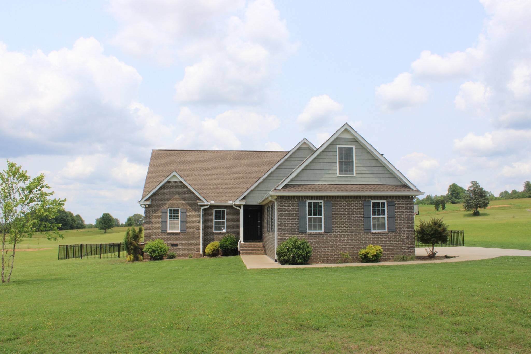 Mcminnville, TN 37110,400 Collins Run