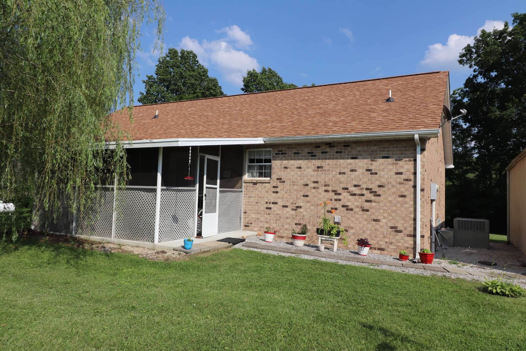 Lafayette, TN 37083,4464 Highway 52 West