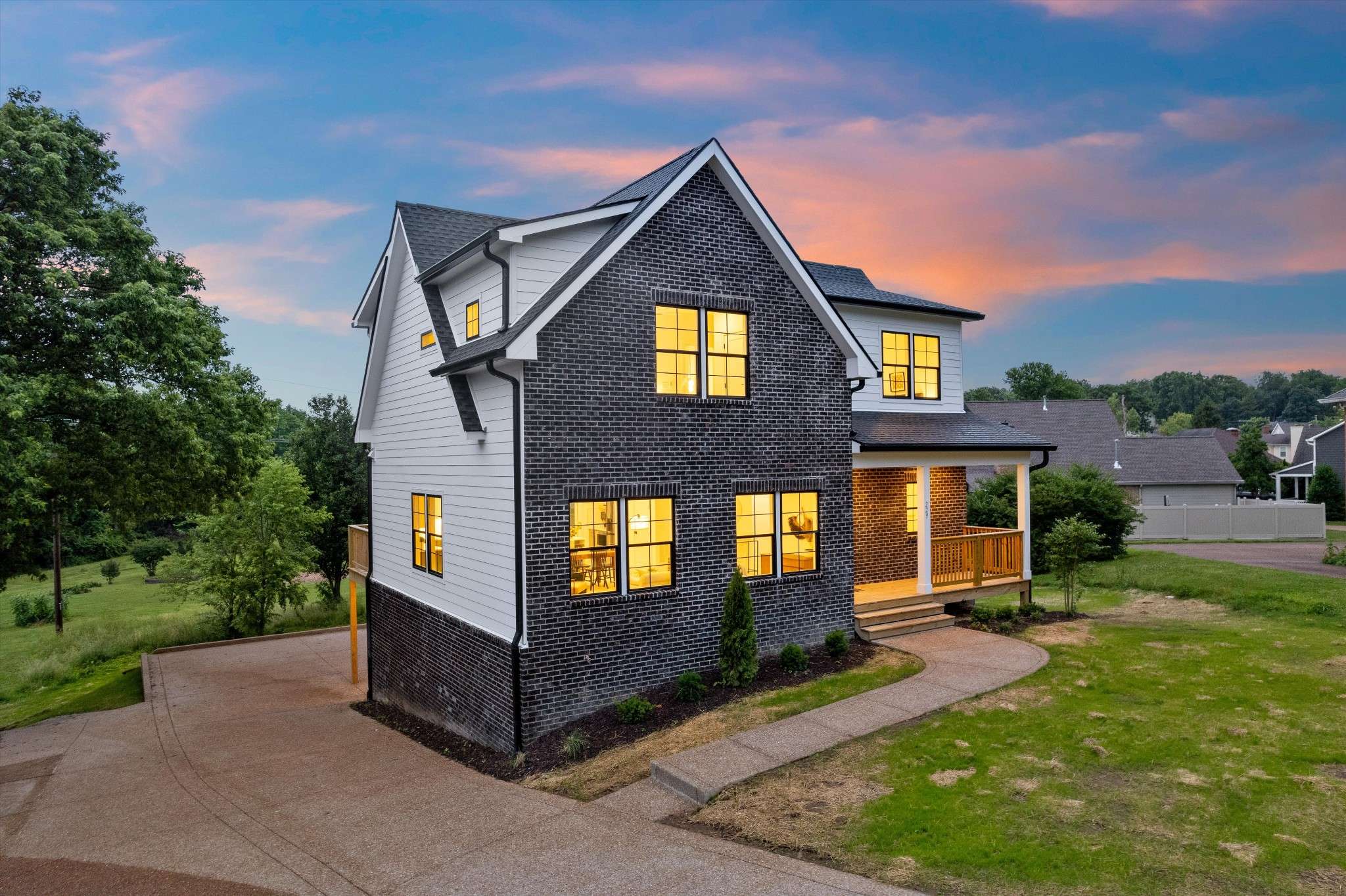 Franklin, TN 37067,229 Cambridge Pl