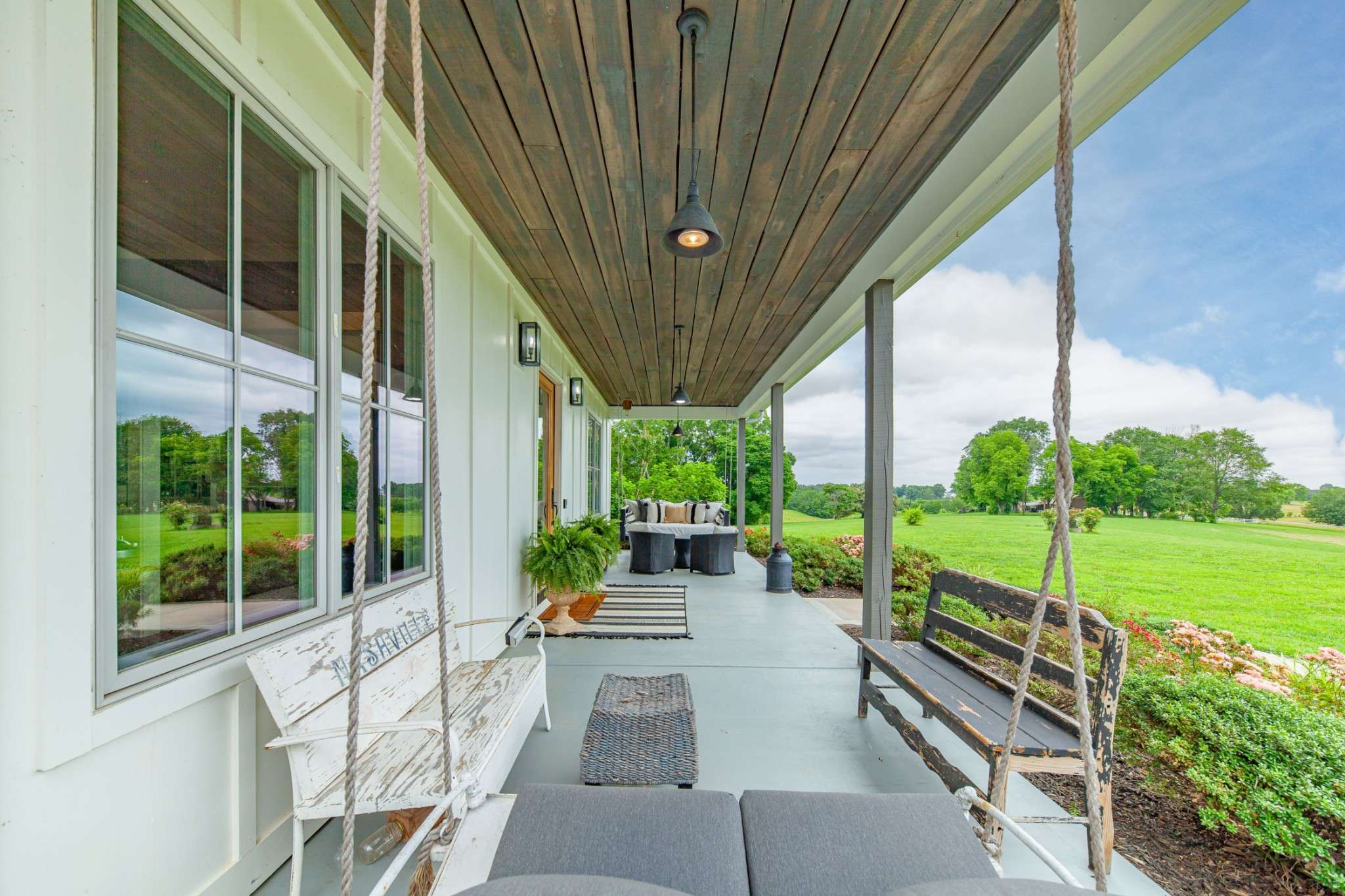 Columbia, TN 38401,1208 Mooresville Pike