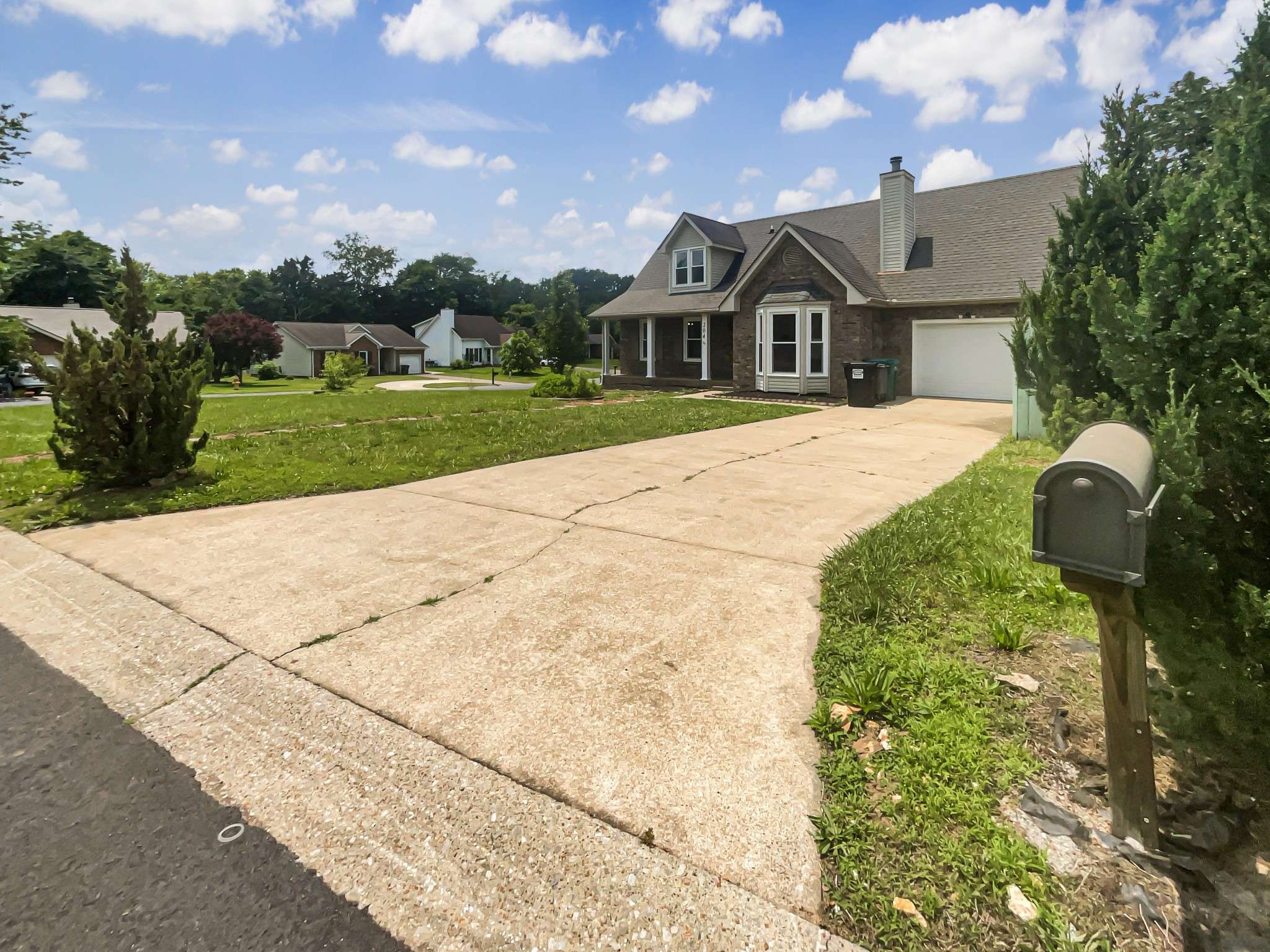 Clarksville, TN 37043,204 Melodie Dr