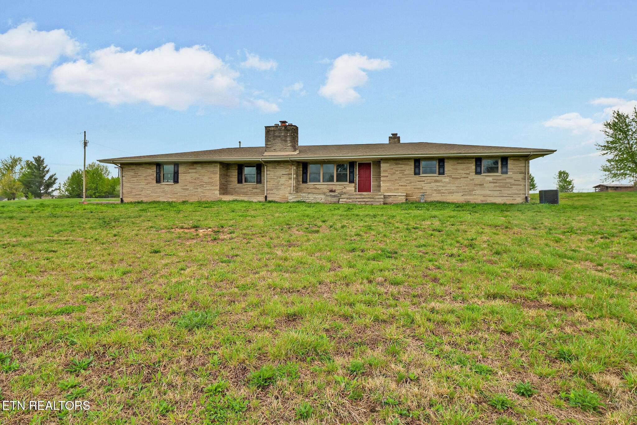 Jamestown, TN 38556,1128 Allardt Hwy