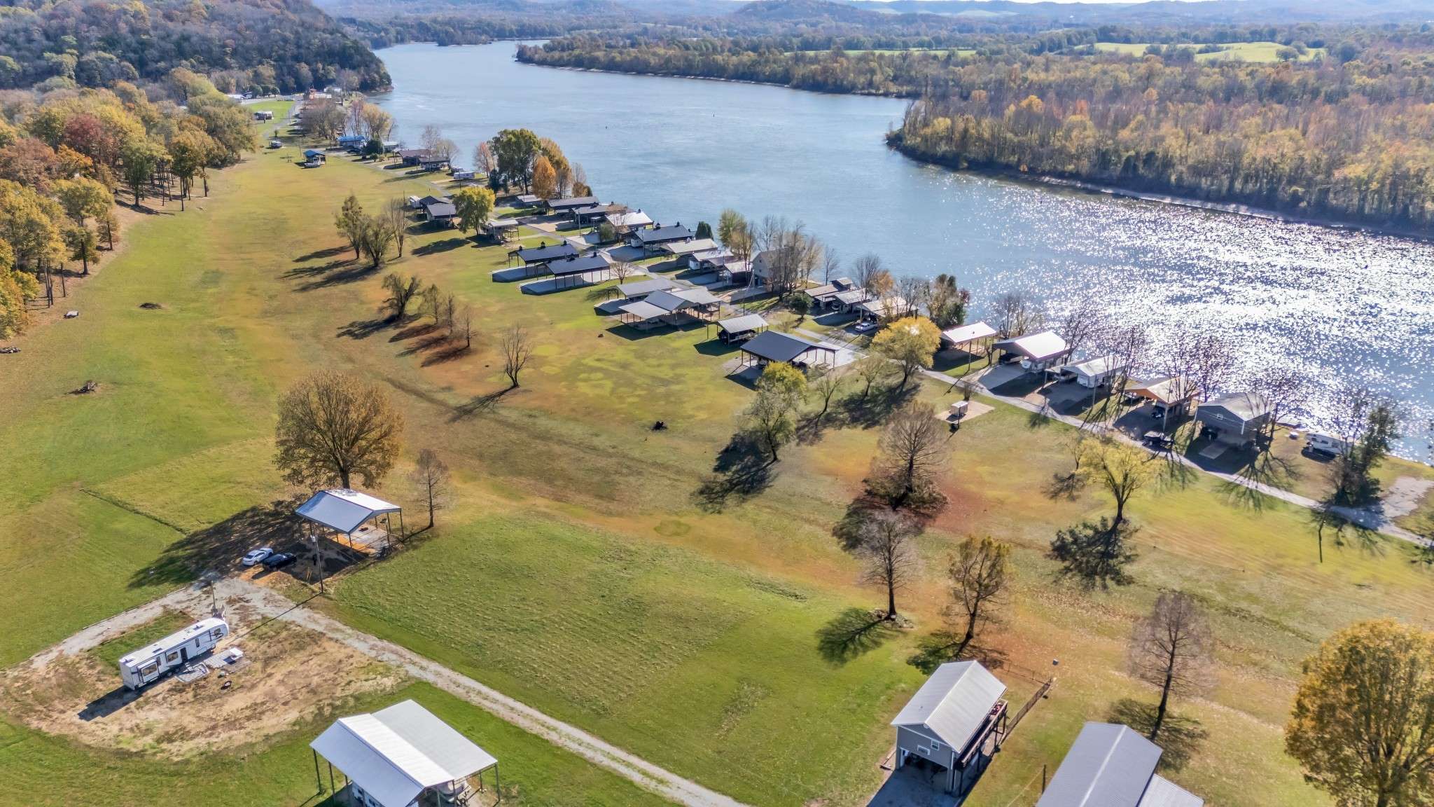 Clifton, TN 38425,0 WC Pickett