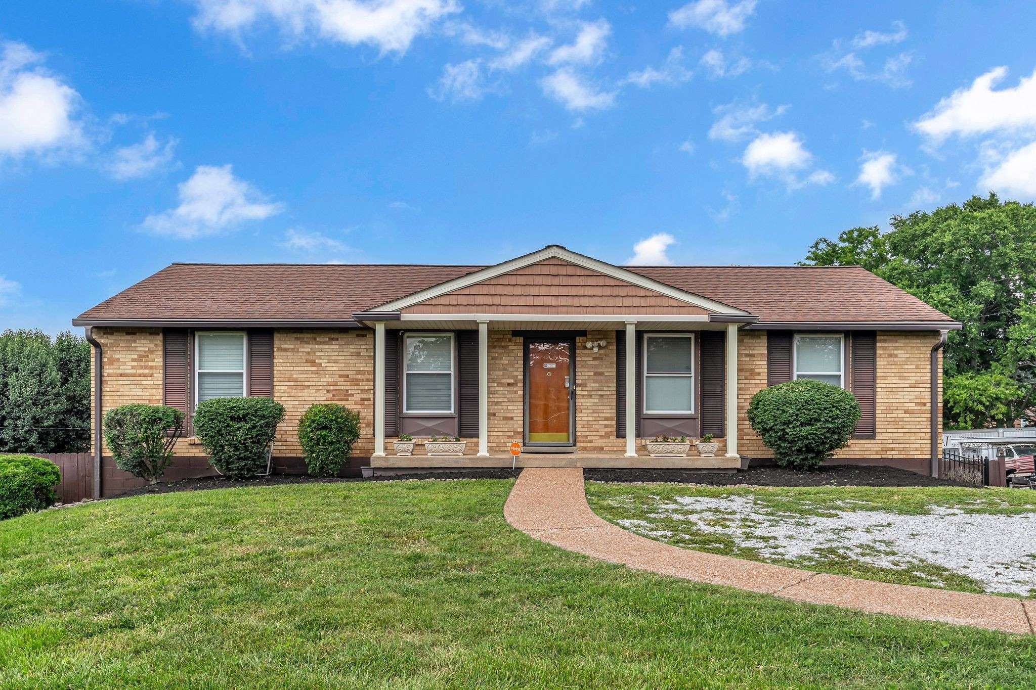 Nashville, TN 37211,676 Harding Pl