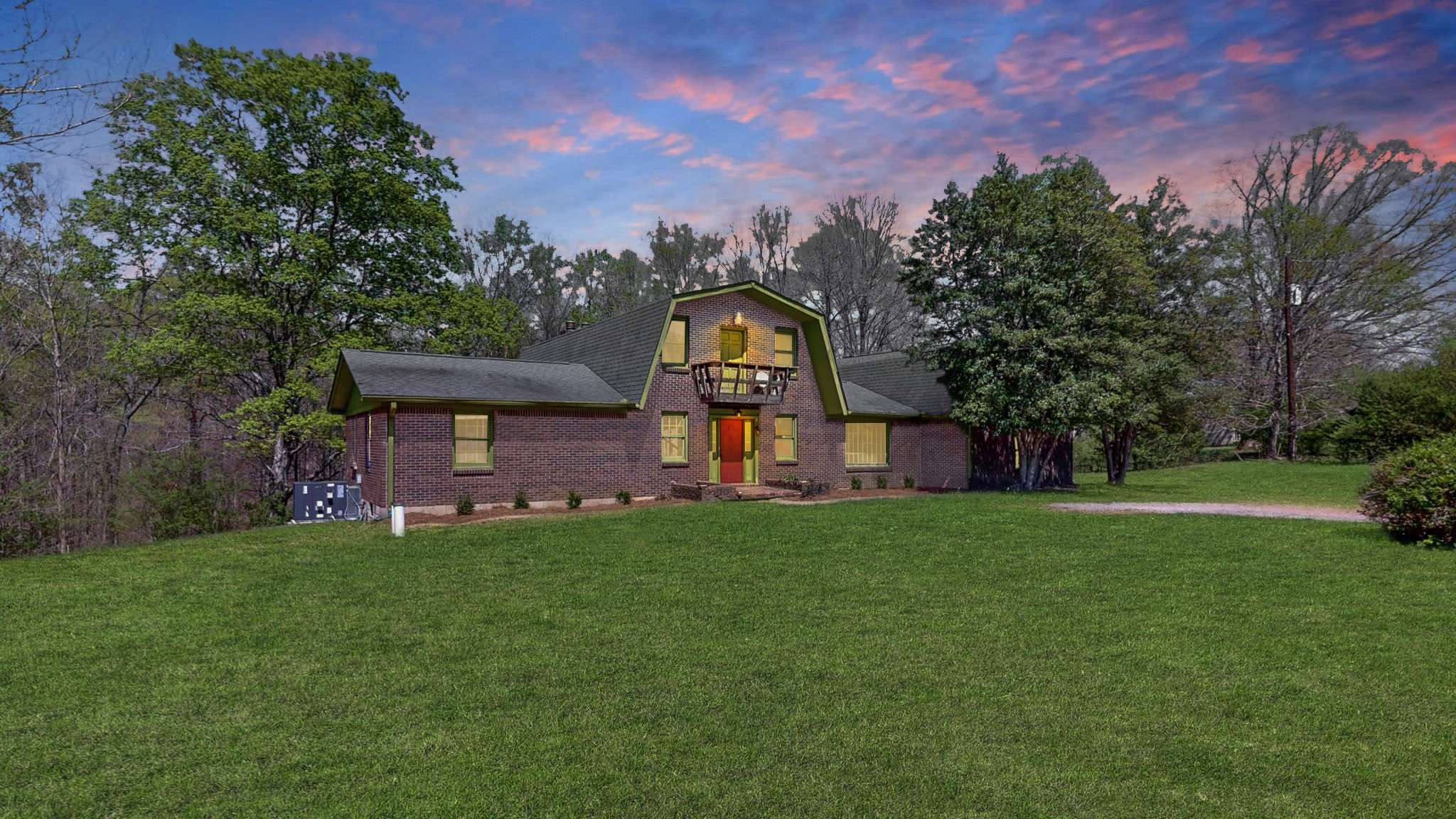 Burns, TN 37029,4181 Highway 96