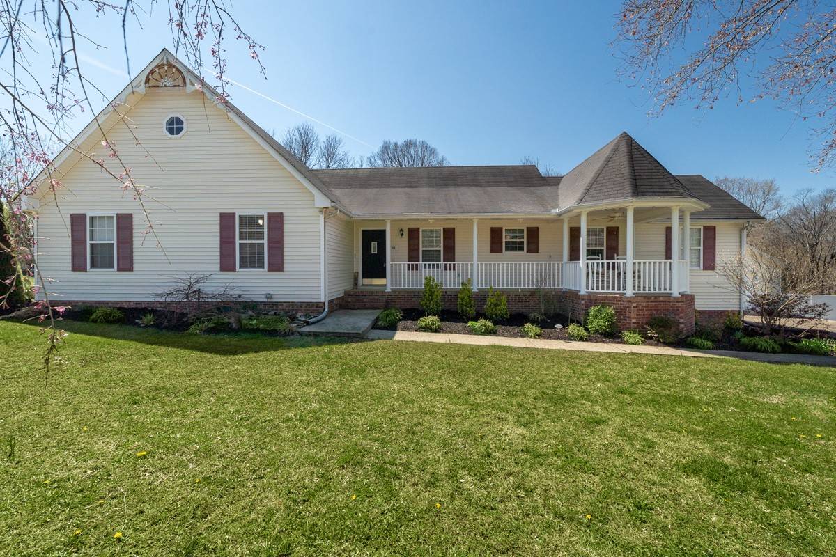 Lafayette, TN 37083,55 Bluebird Ln