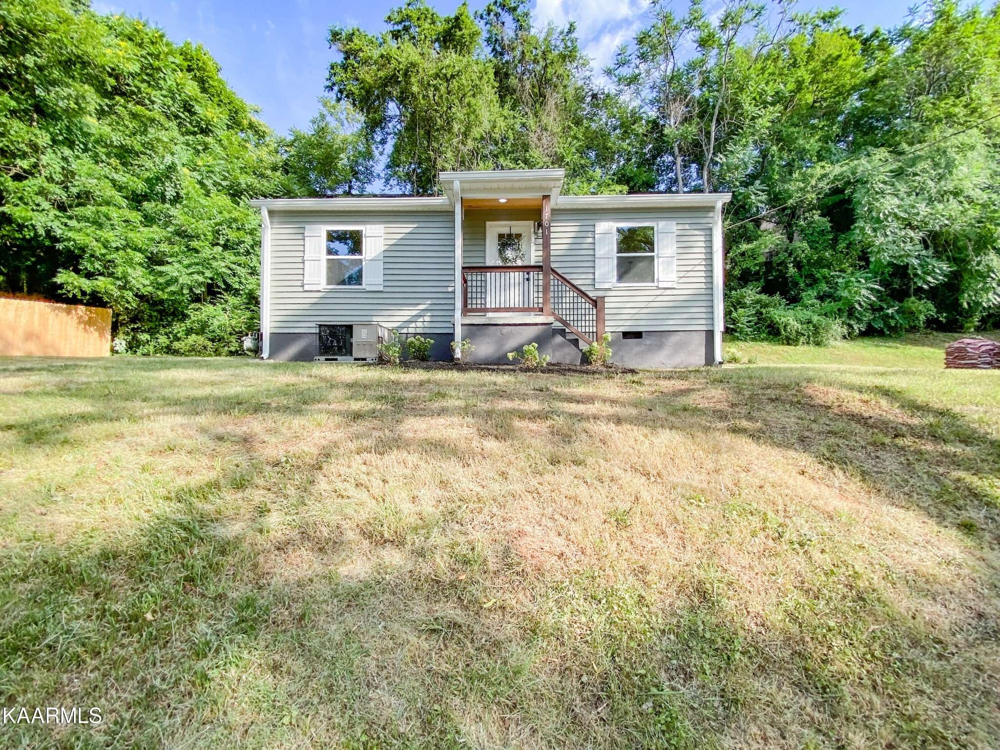 Knoxville, TN 37920,1701 Rugby Ave