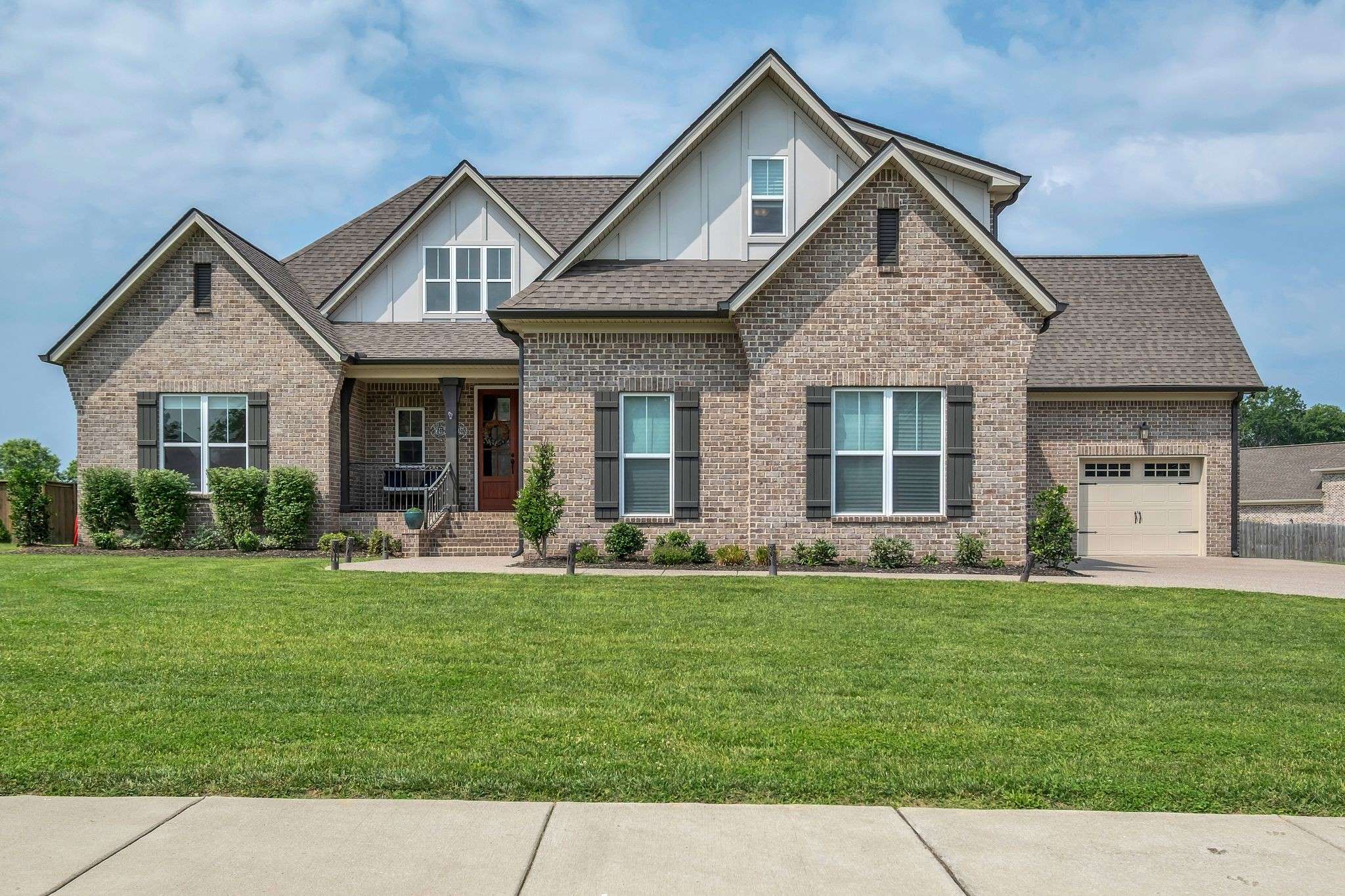 Lebanon, TN 37087,2732 Cherrydale Dr