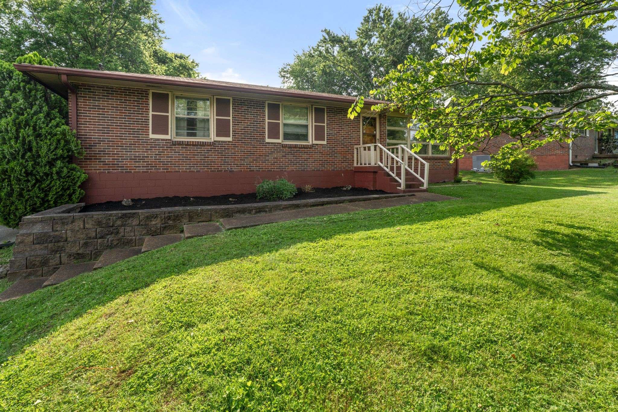 Nashville, TN 37216,4505 Helmwood Dr