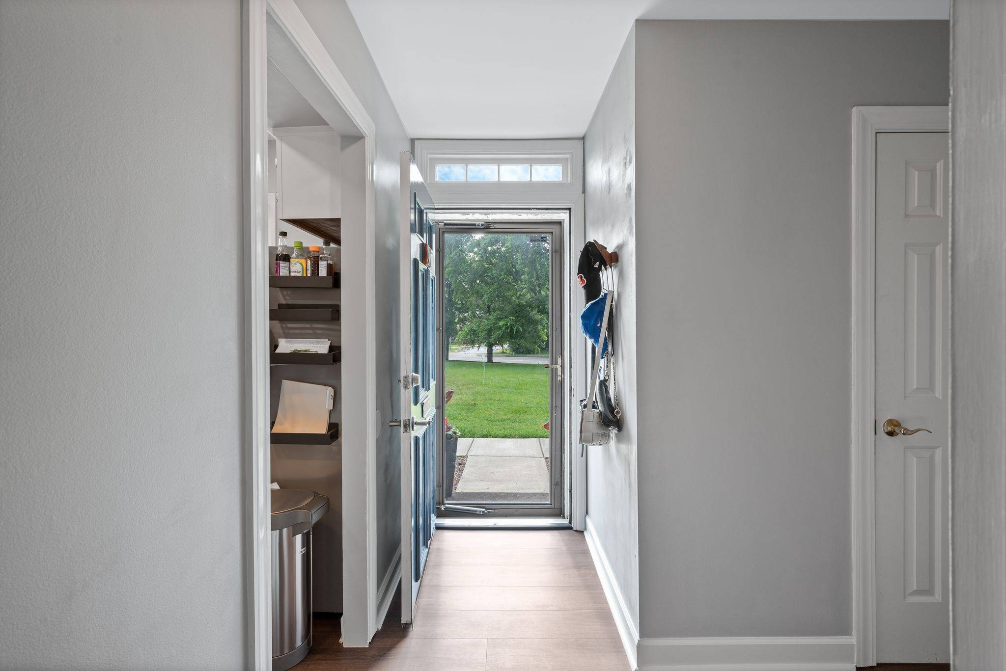 Nashville, TN 37215,5025 Hillsboro Pike #1A