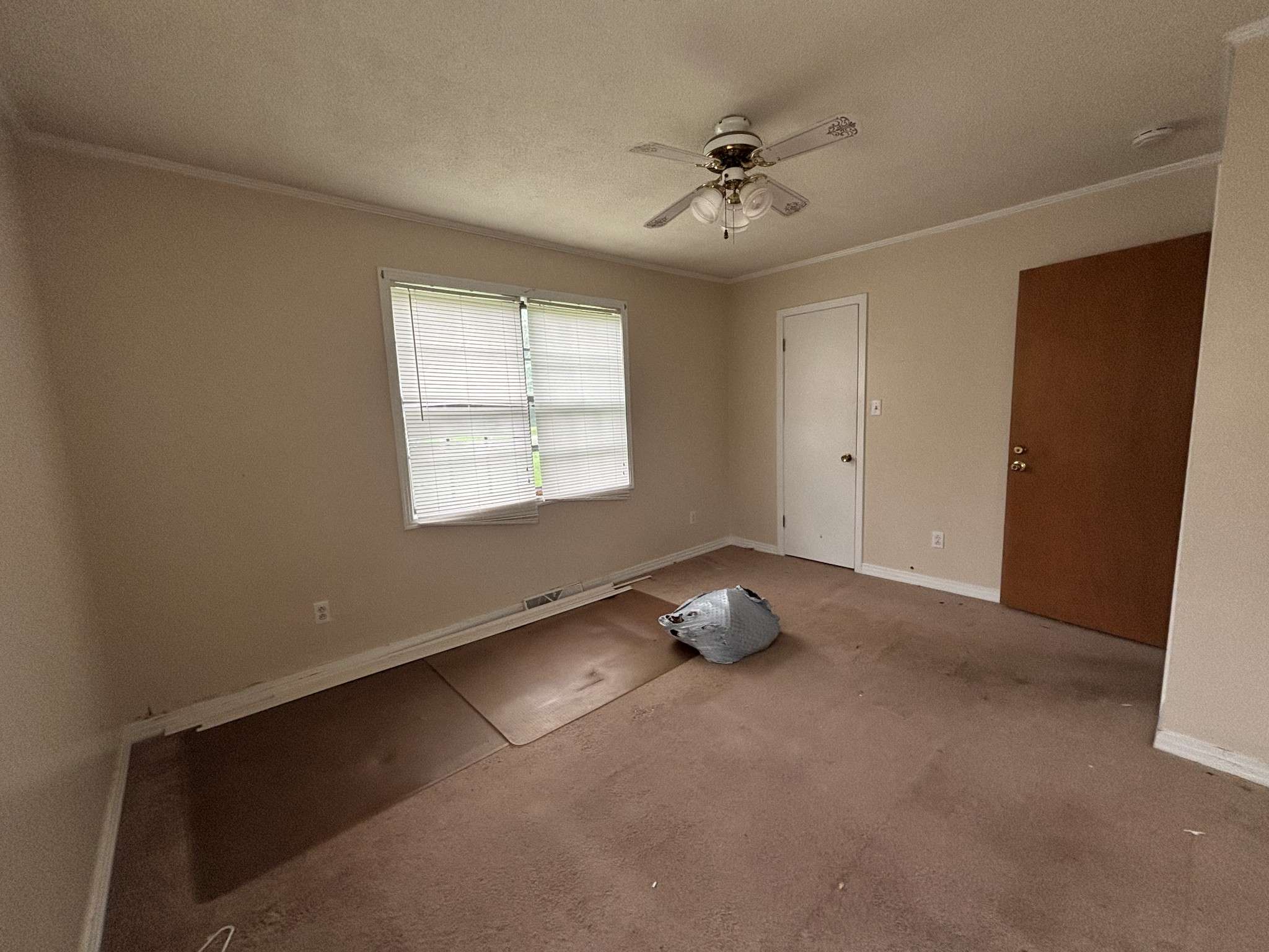 Savannah, TN 38372,260 Barker Dr
