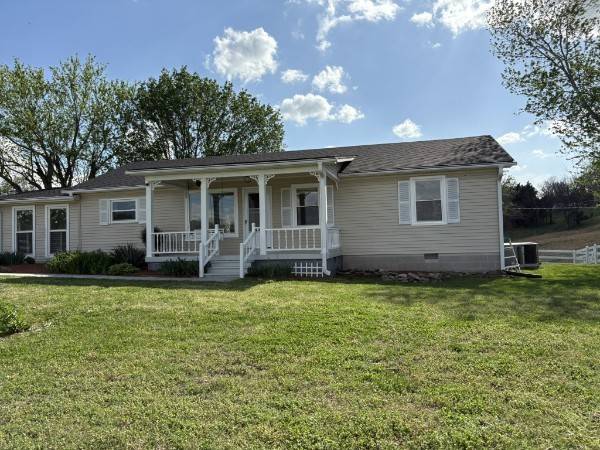 Readyville, TN 37149,1833 Porterfield Rd