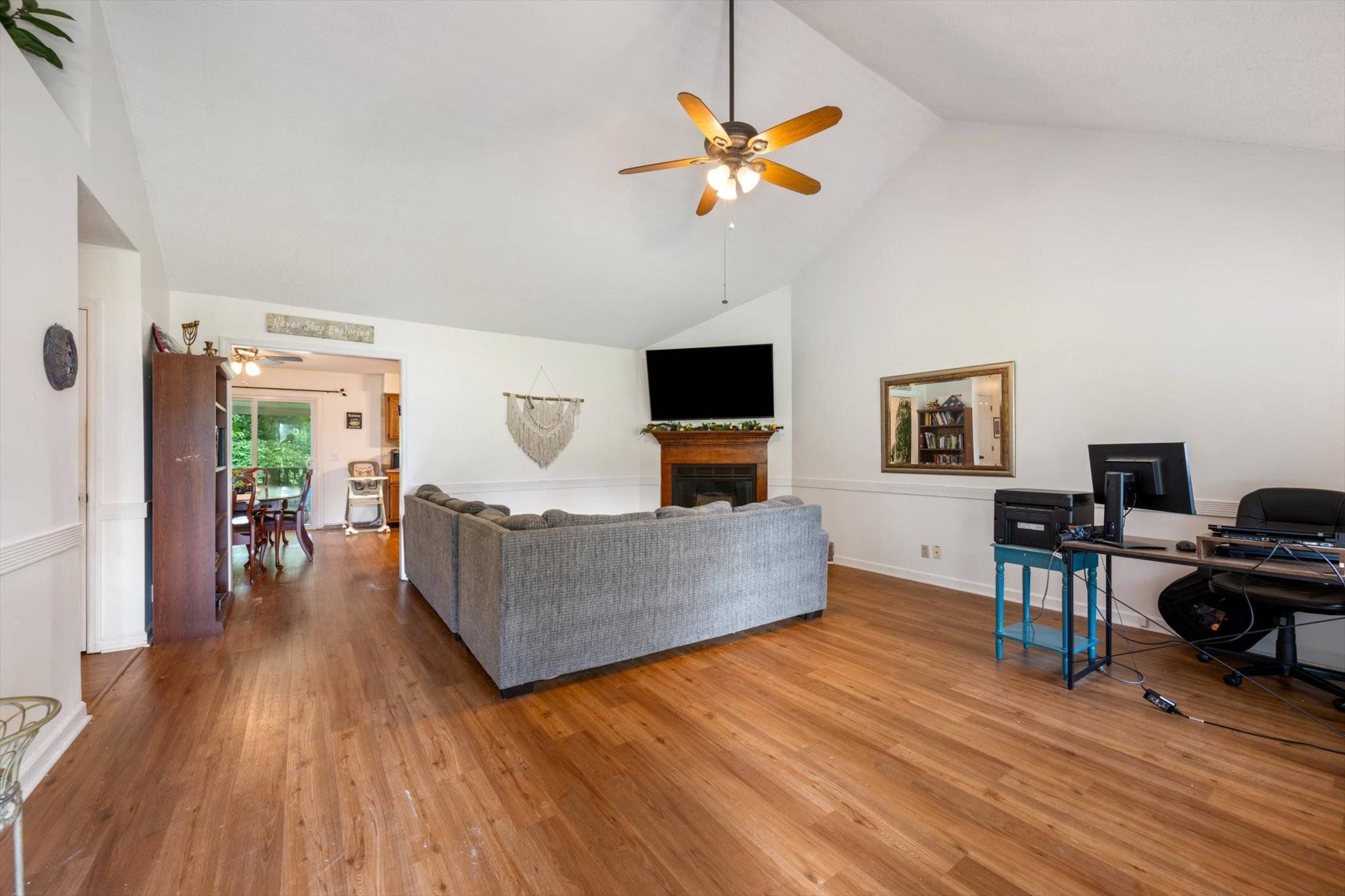 Goodlettsville, TN 37072,406 Hickory Ct