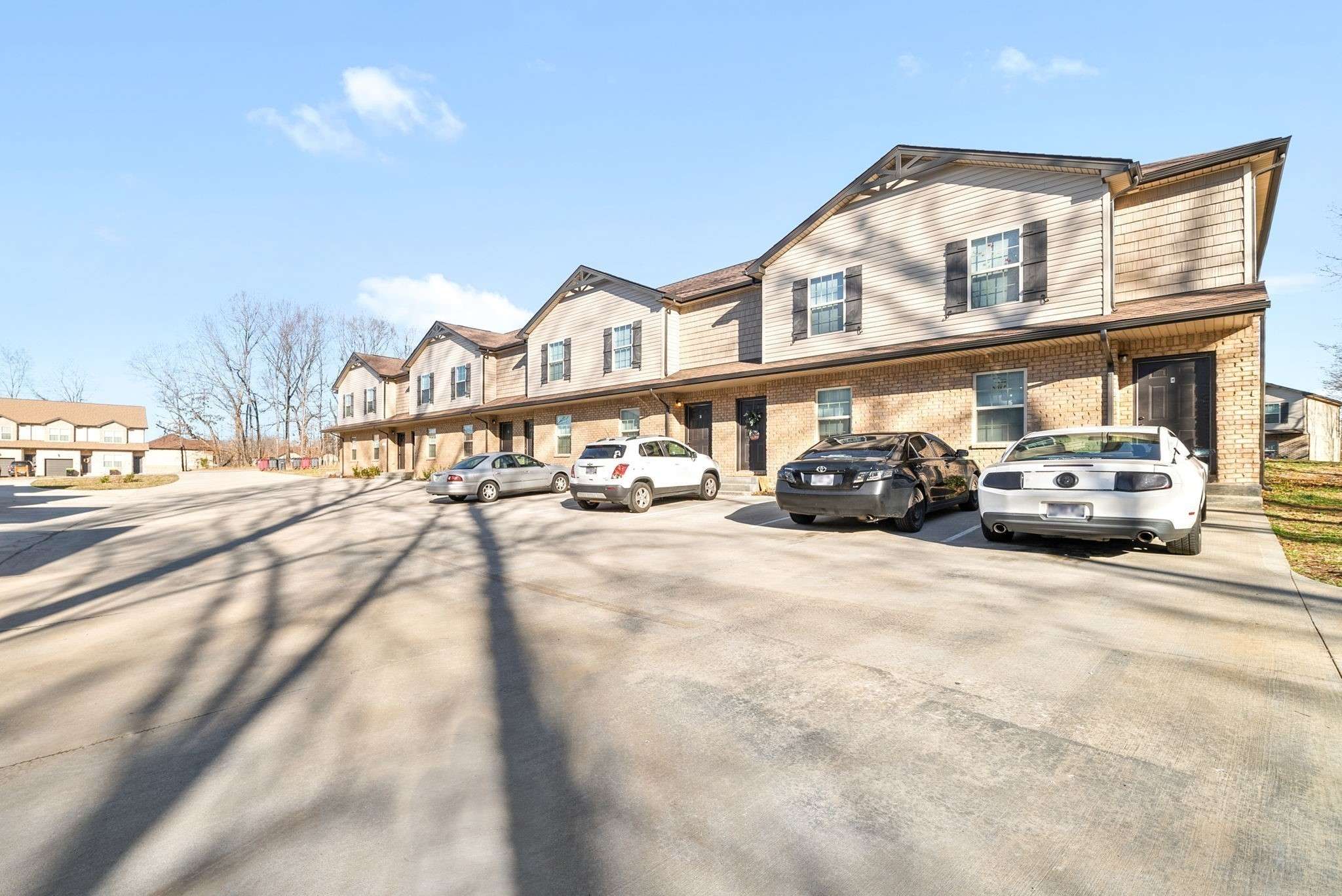 Clarksville, TN 37040,239 Smithson Lane #F