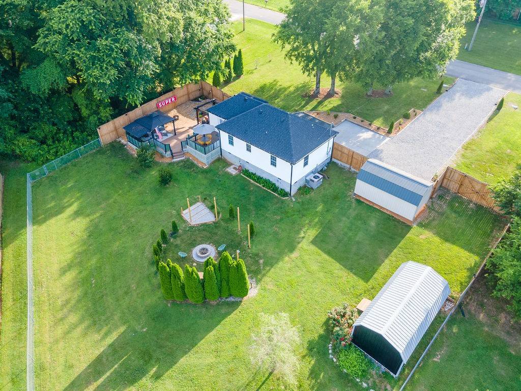 Columbia, TN 38401,1534 Richmond Rd