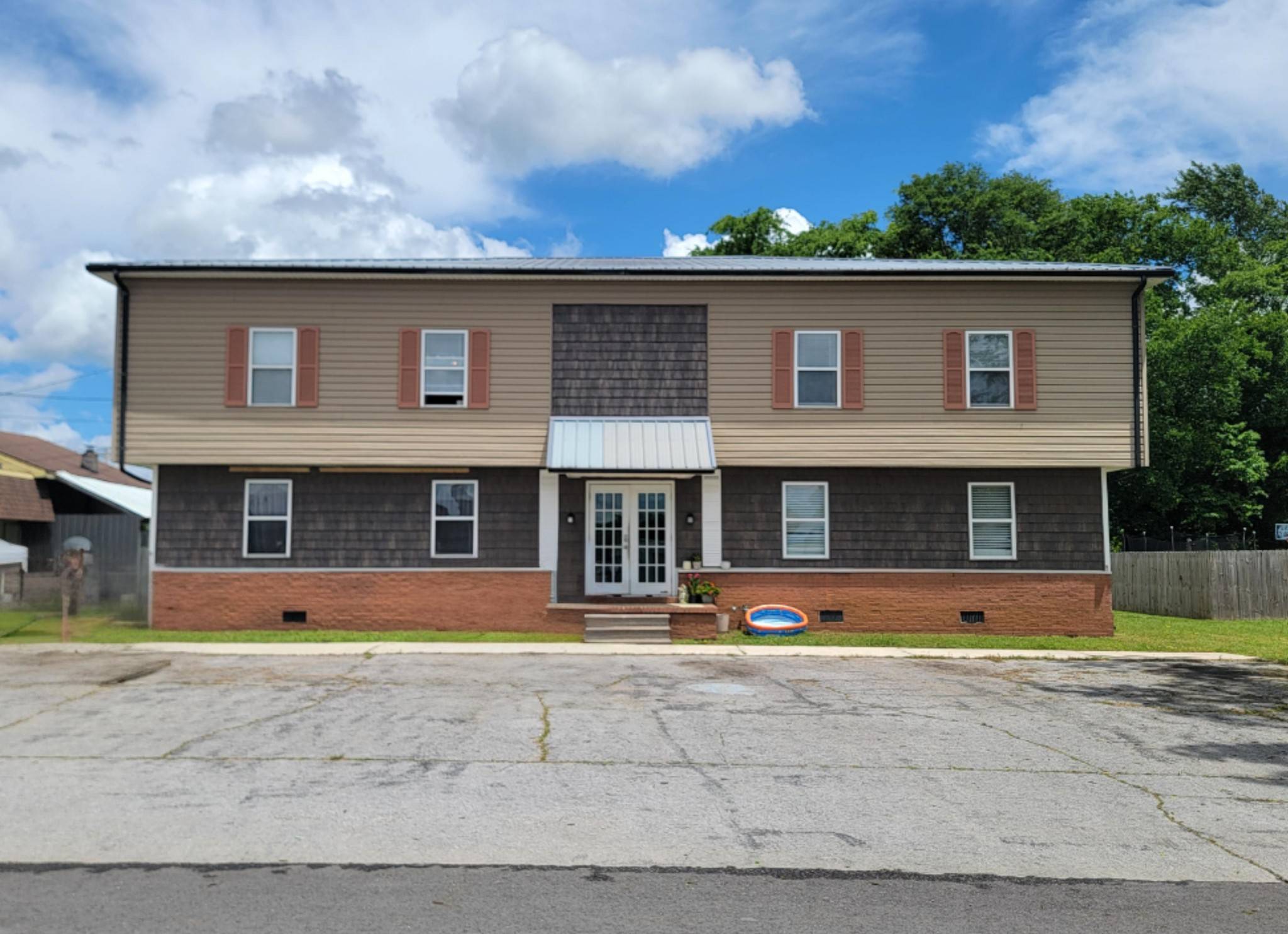Mcminnville, TN 37110,103 White St