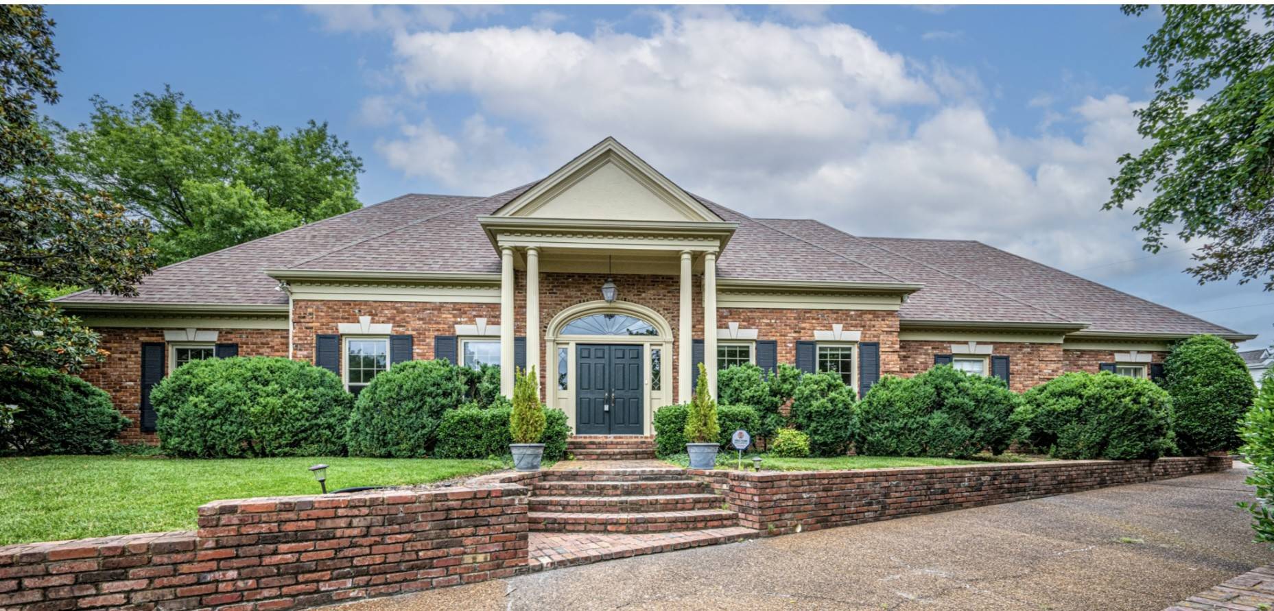 Nashville, TN 37215,4111 Legend Hall Dr #N