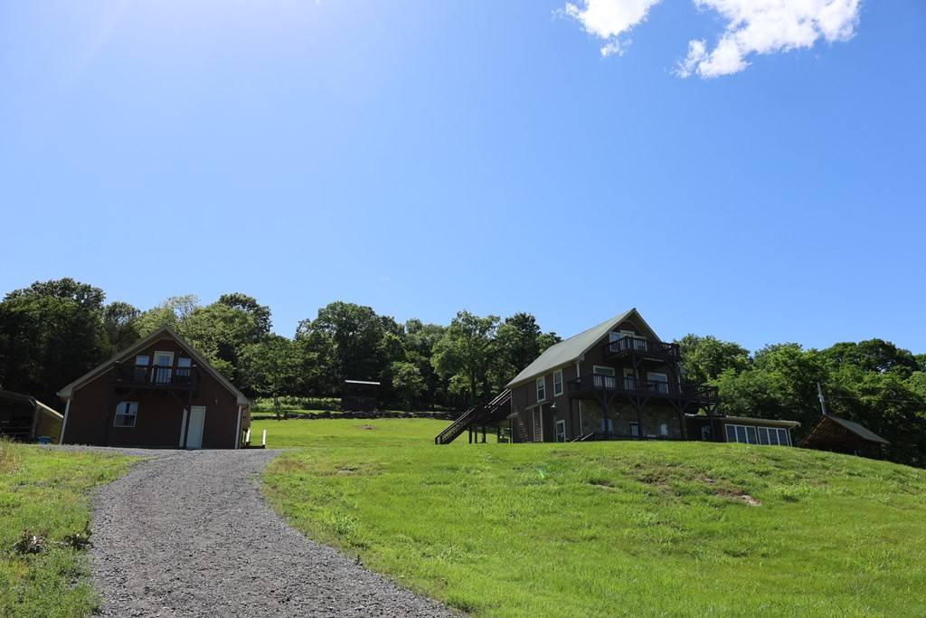 Gainesboro, TN 38562,209 Richardson Hollow Ln
