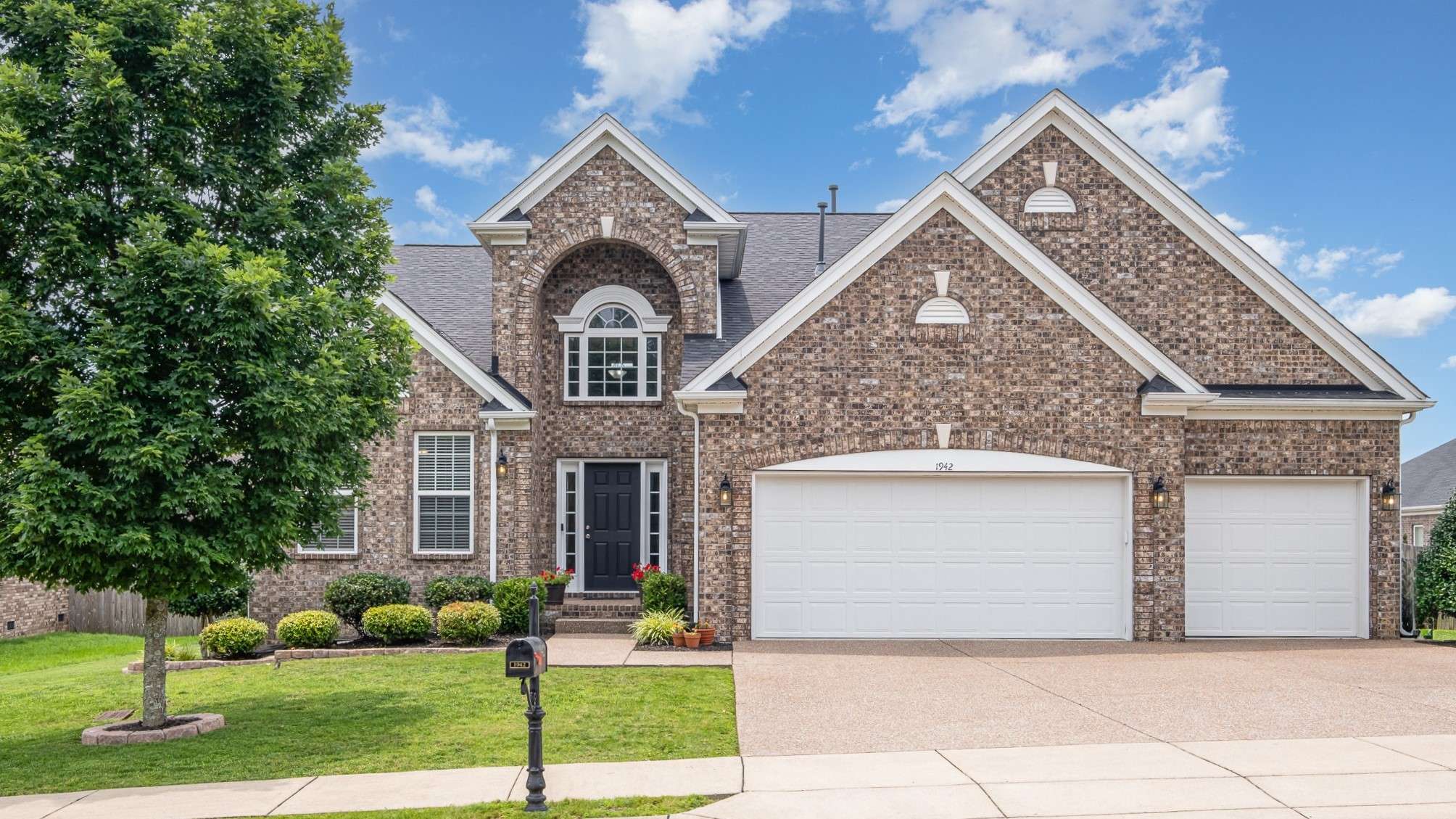 Mount Juliet, TN 37122,1942 Kirkwood Dr