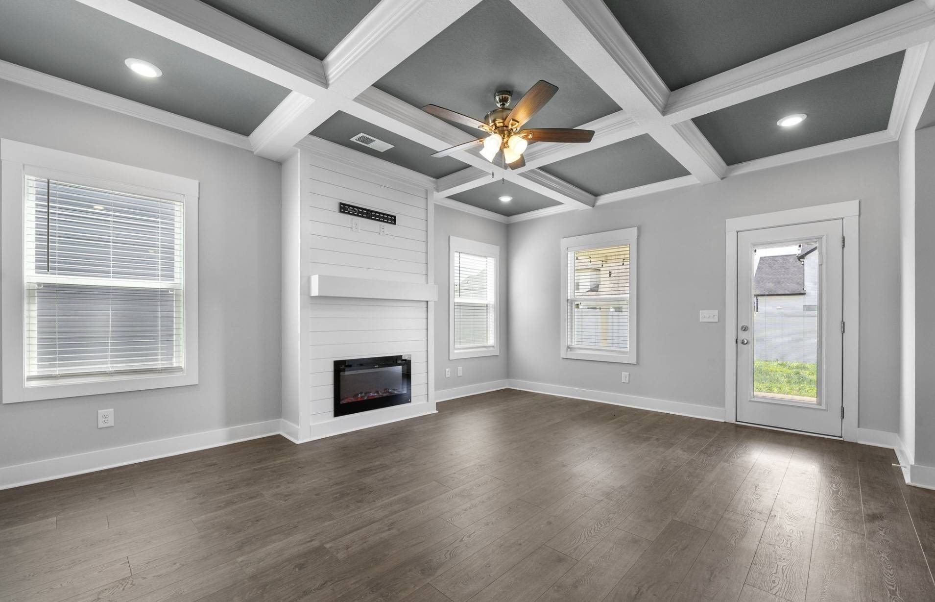 Clarksville, TN 37040,1532 Kingbird Dr