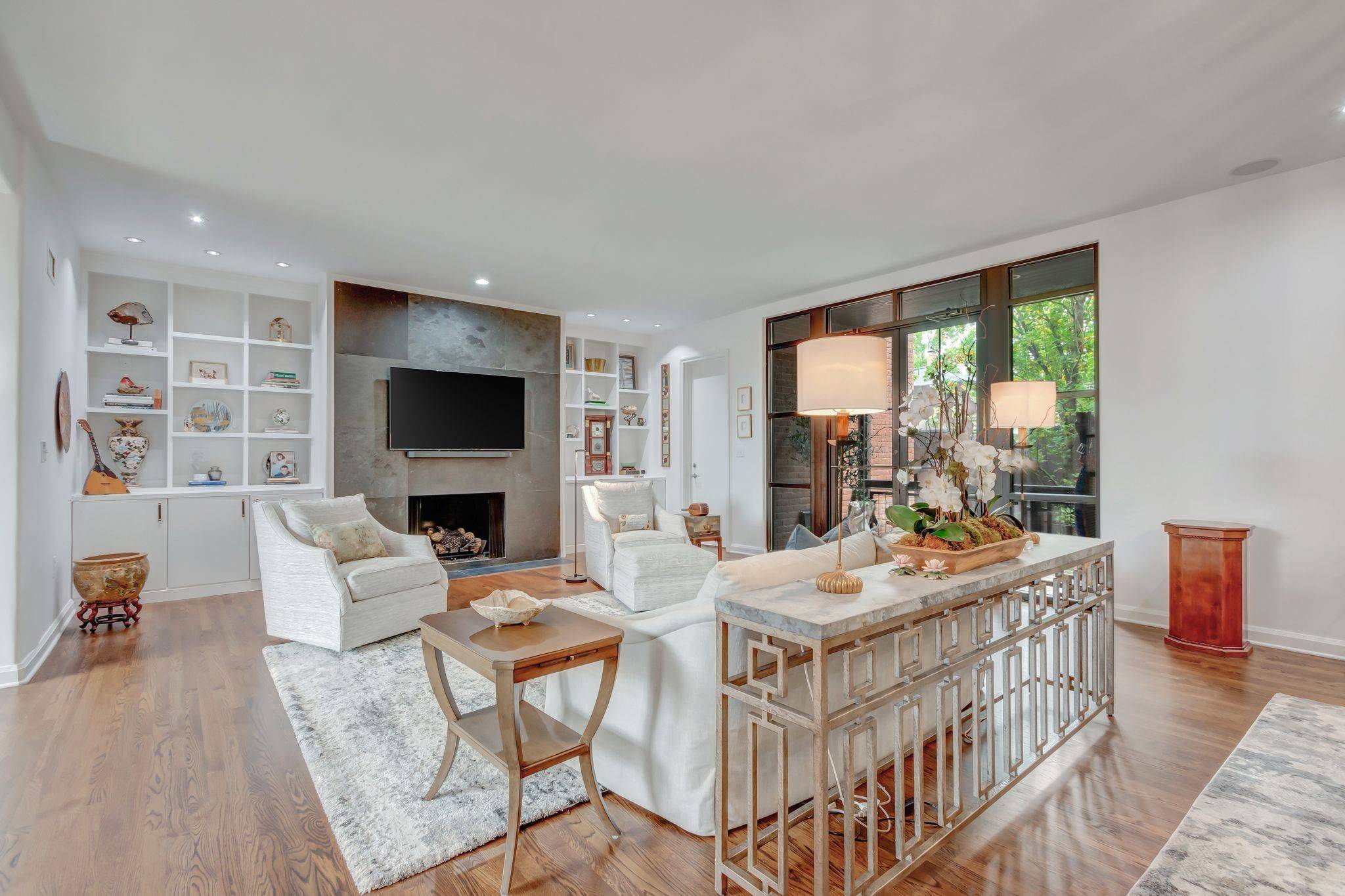 Nashville, TN 37205,3629 West End Ave #202