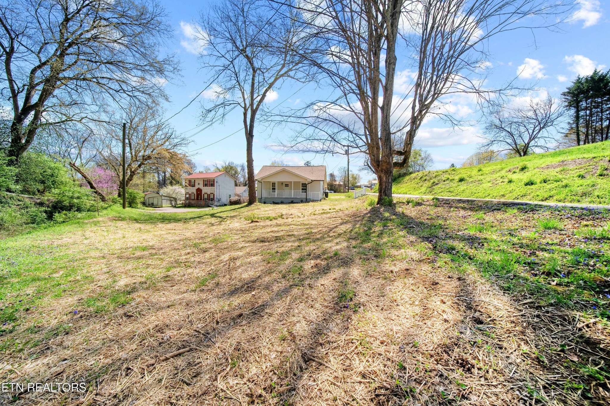 Knoxville, TN 37918,5612 Bluet Drive