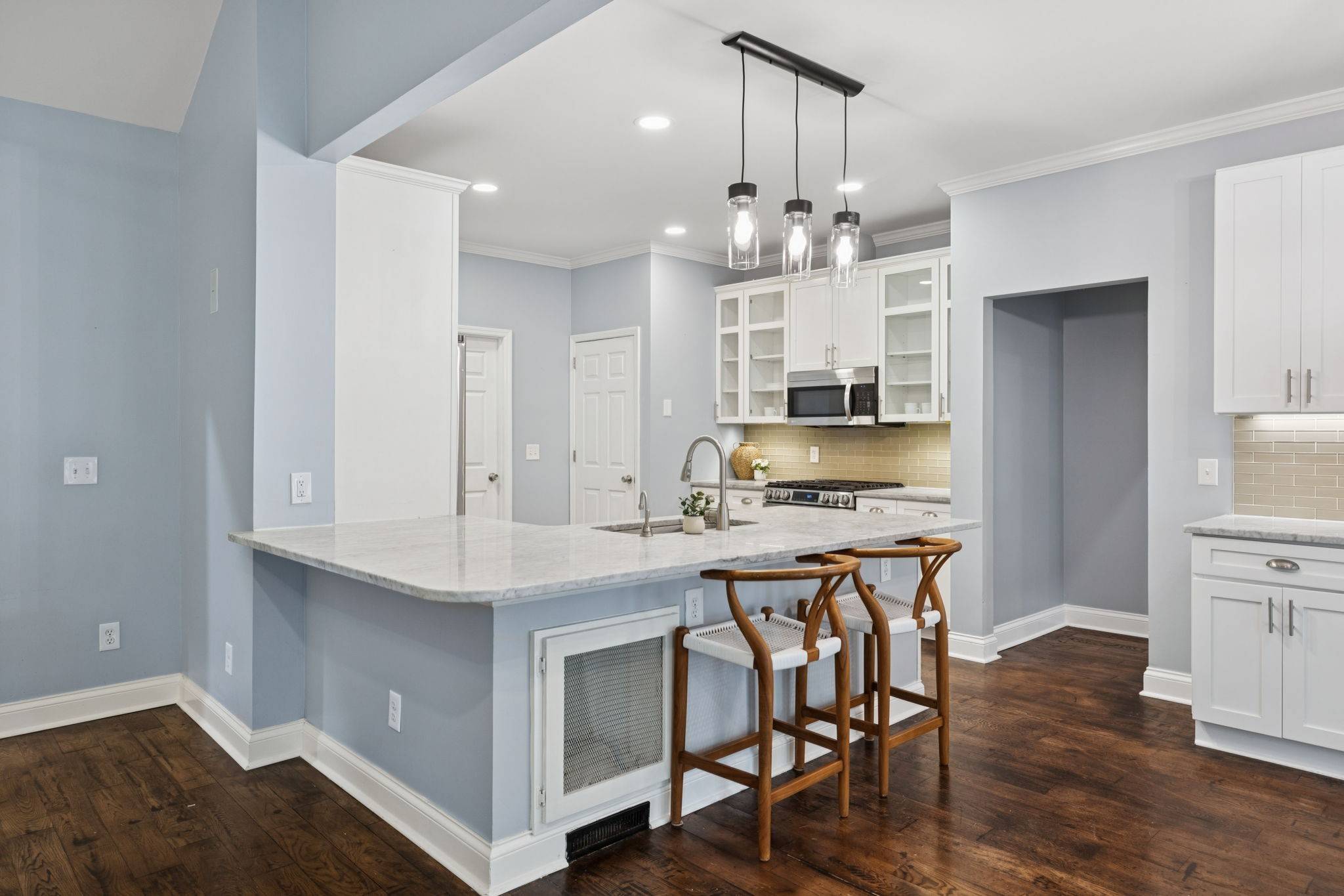 Franklin, TN 37069,721 Shadowlawn Ct