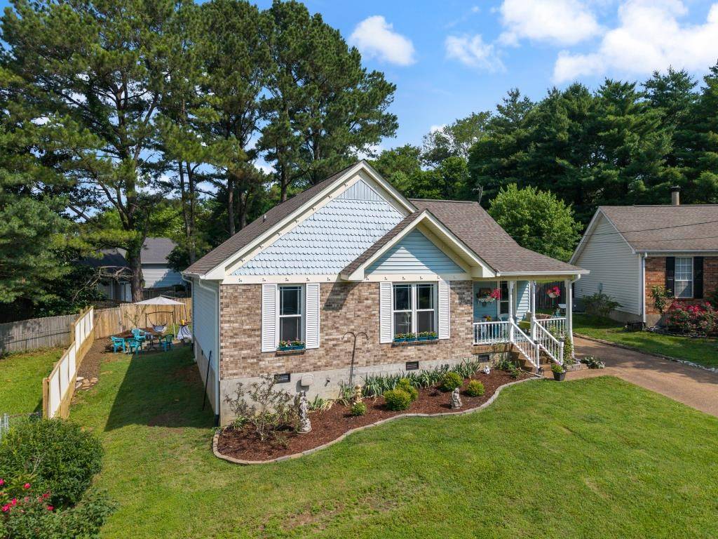 Hermitage, TN 37076,709 Woodbrier Ct