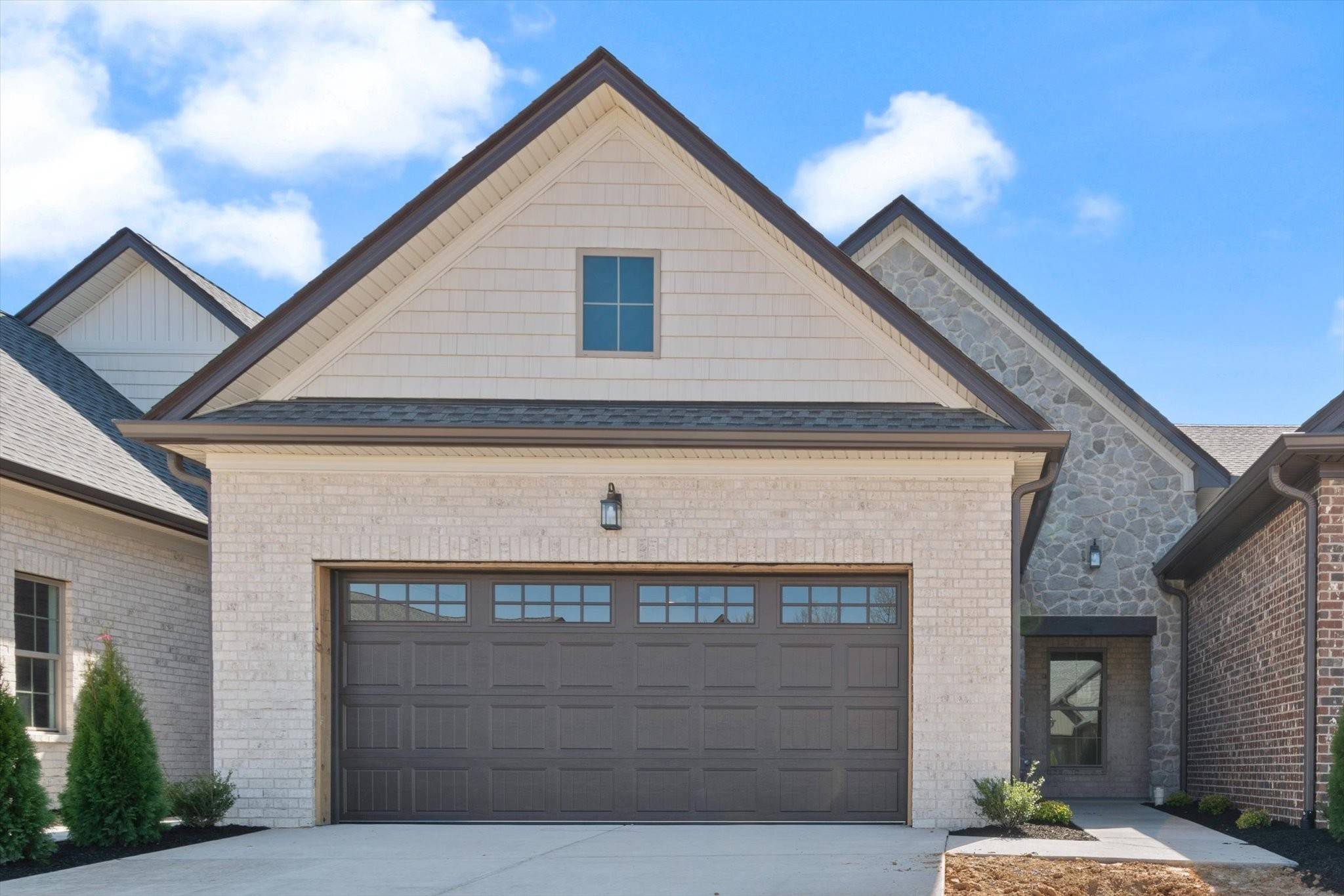 Springfield, TN 37172,452 W Foxrun