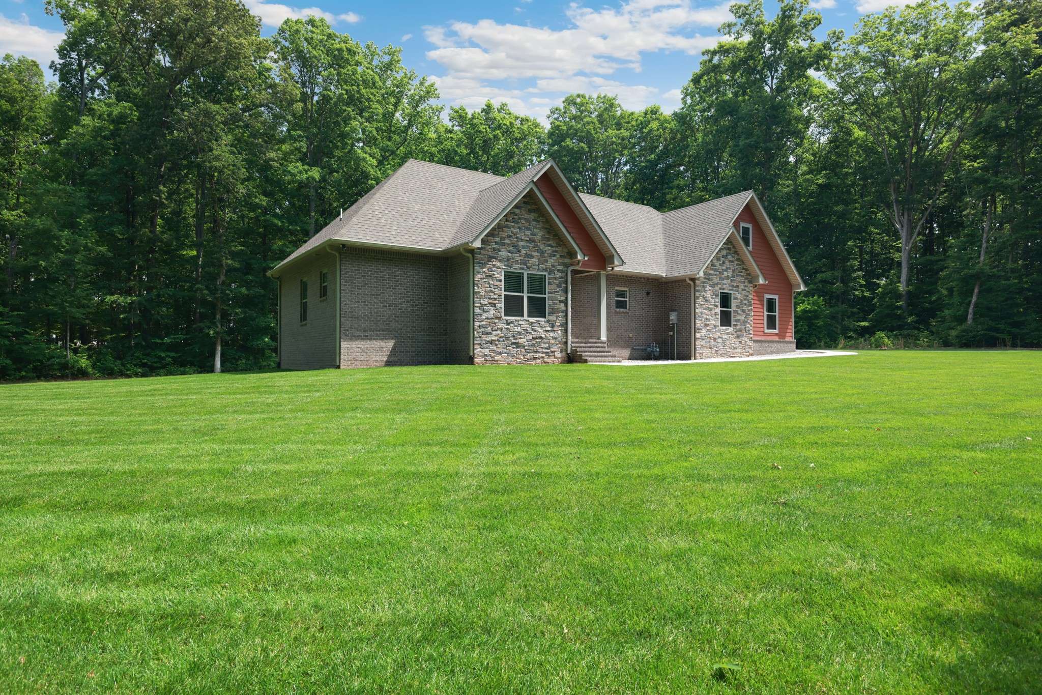 Manchester, TN 37355,390 Bashaw Creek Rd