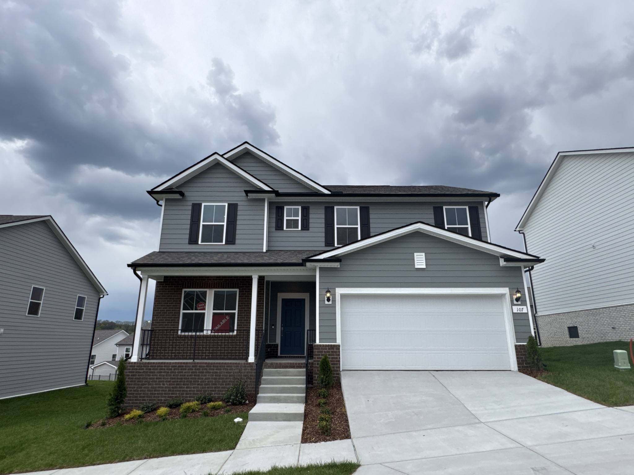 La Vergne, TN 37086,107 Glacier Way