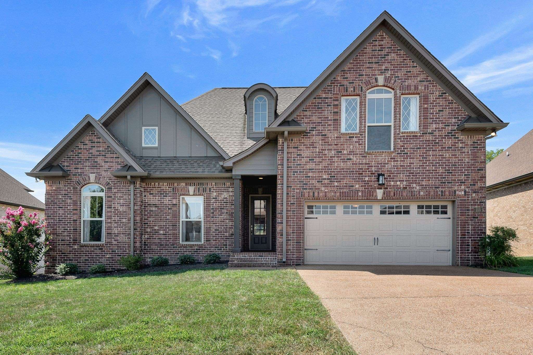 Lebanon, TN 37087,215 Ernest Dr